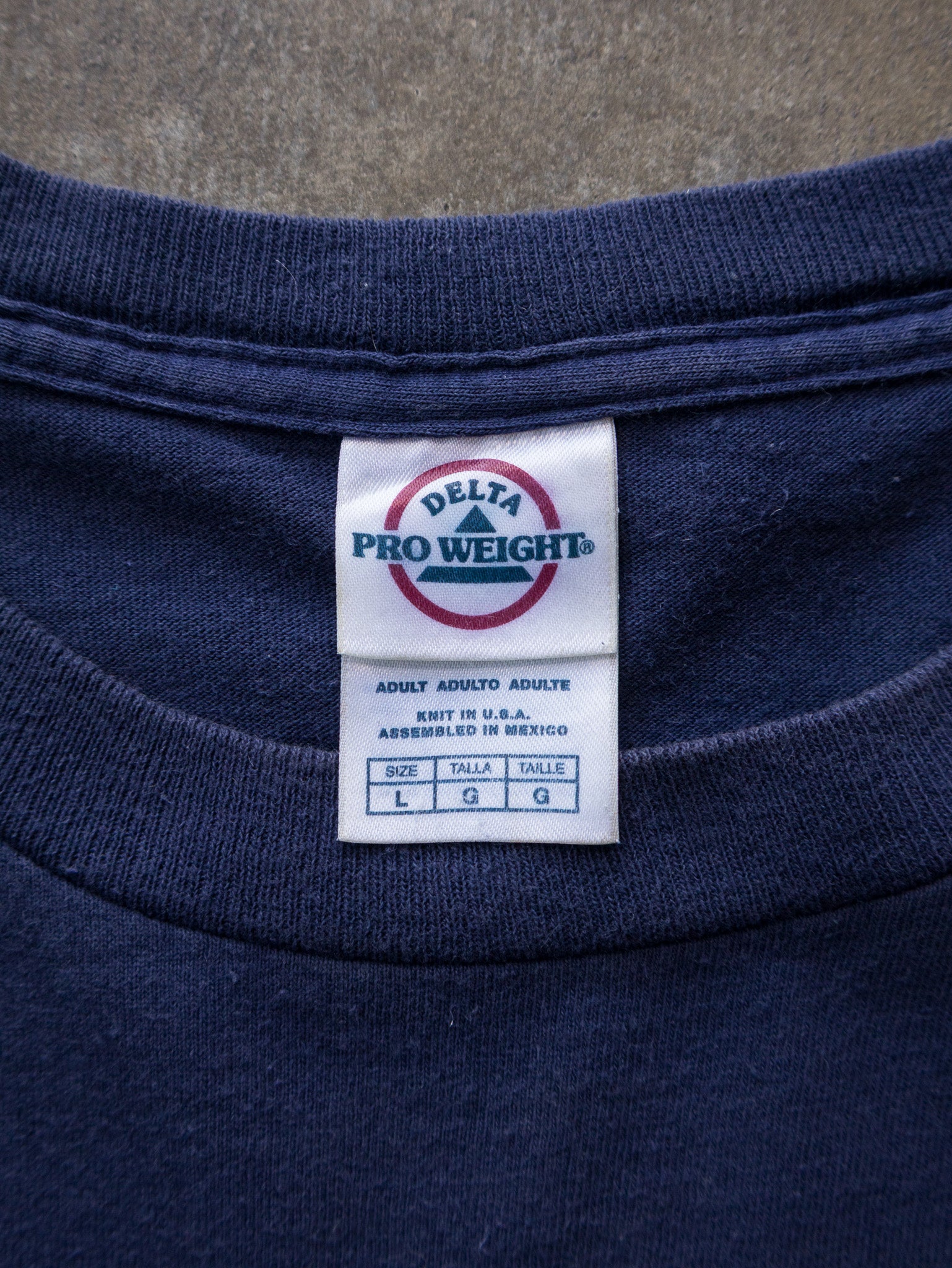 Vintage 2006 Michael Waltrip NASCAR Tee (L)