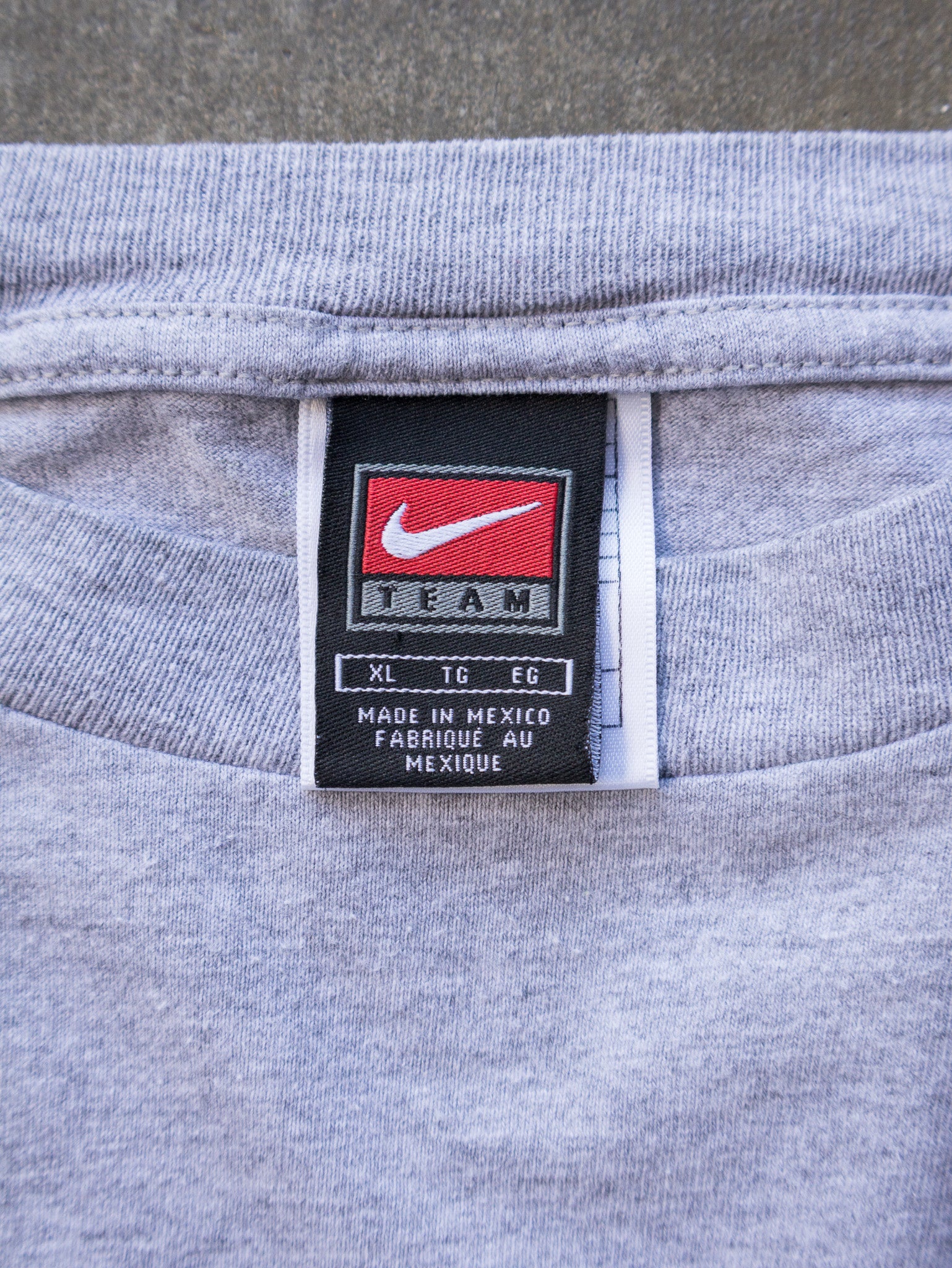 Vintage 2001 Nike St. Louis Cardinals Long Sleeve (XL)