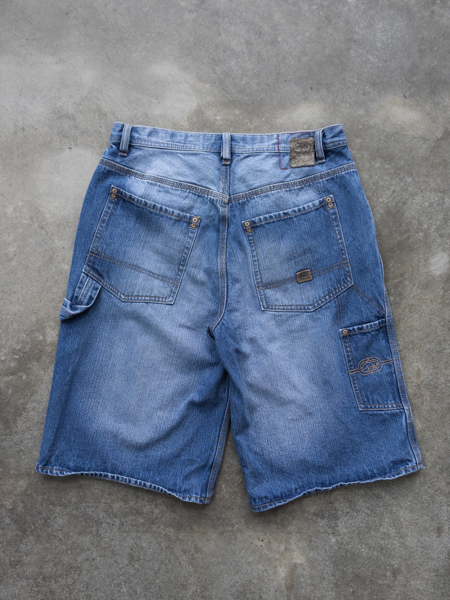 Vintage Y2K Ecko Unltd. Carpenter Denim Jorts (W31)