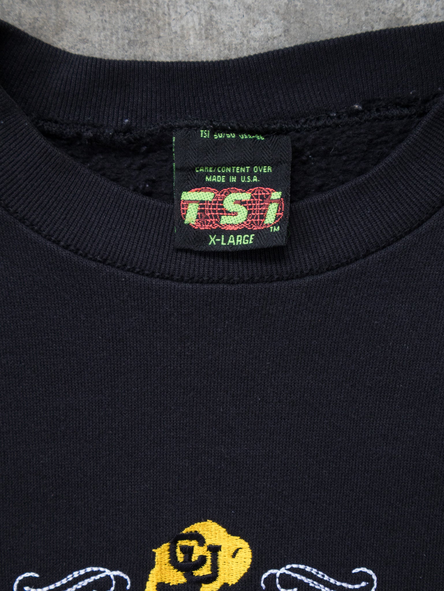 Vintage Black University of Colorado Sweatshirt (XL)