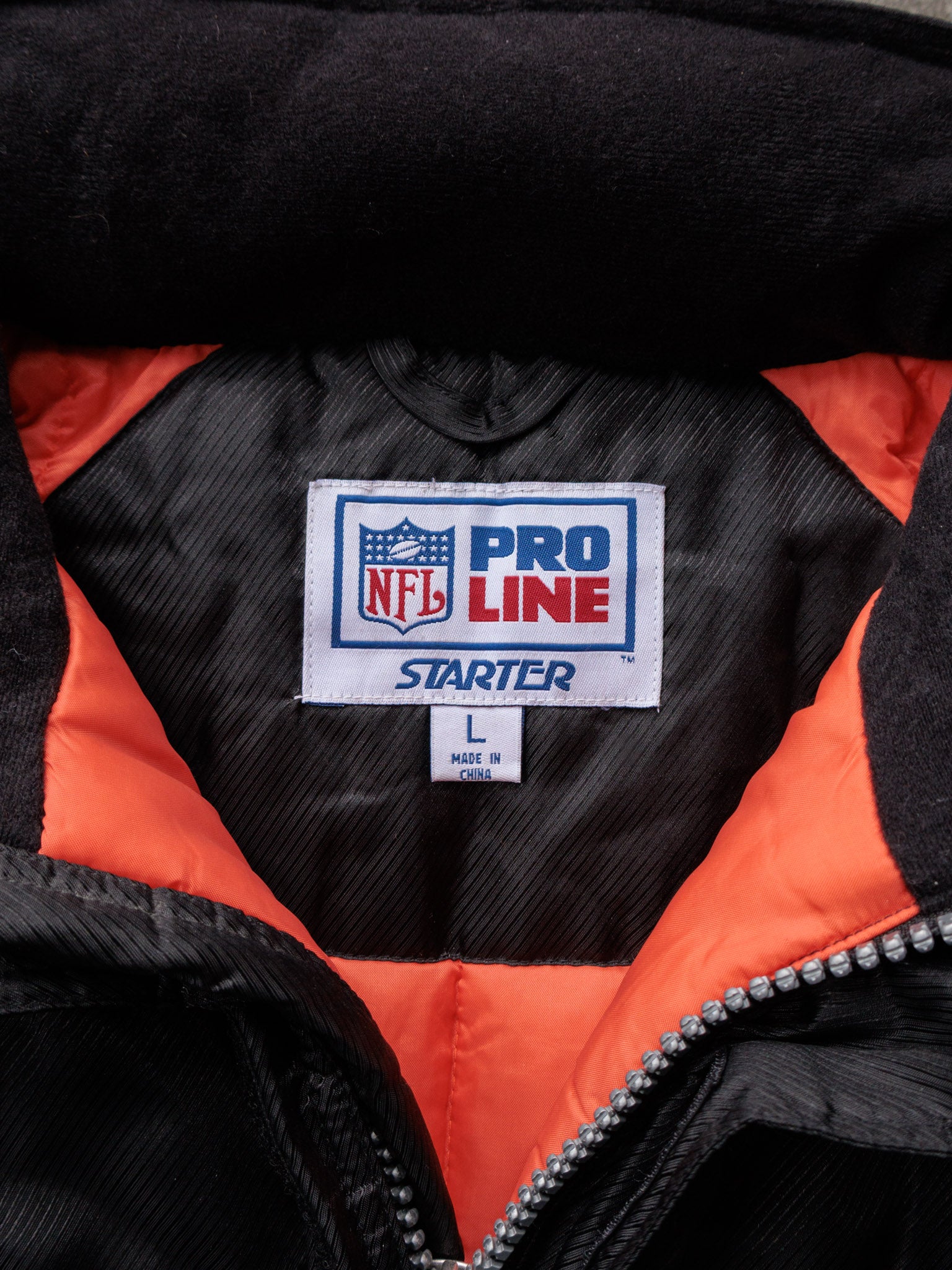 Vintage 90s Black Starter Denver Broncos Colourblock Puffer Jacket (L)