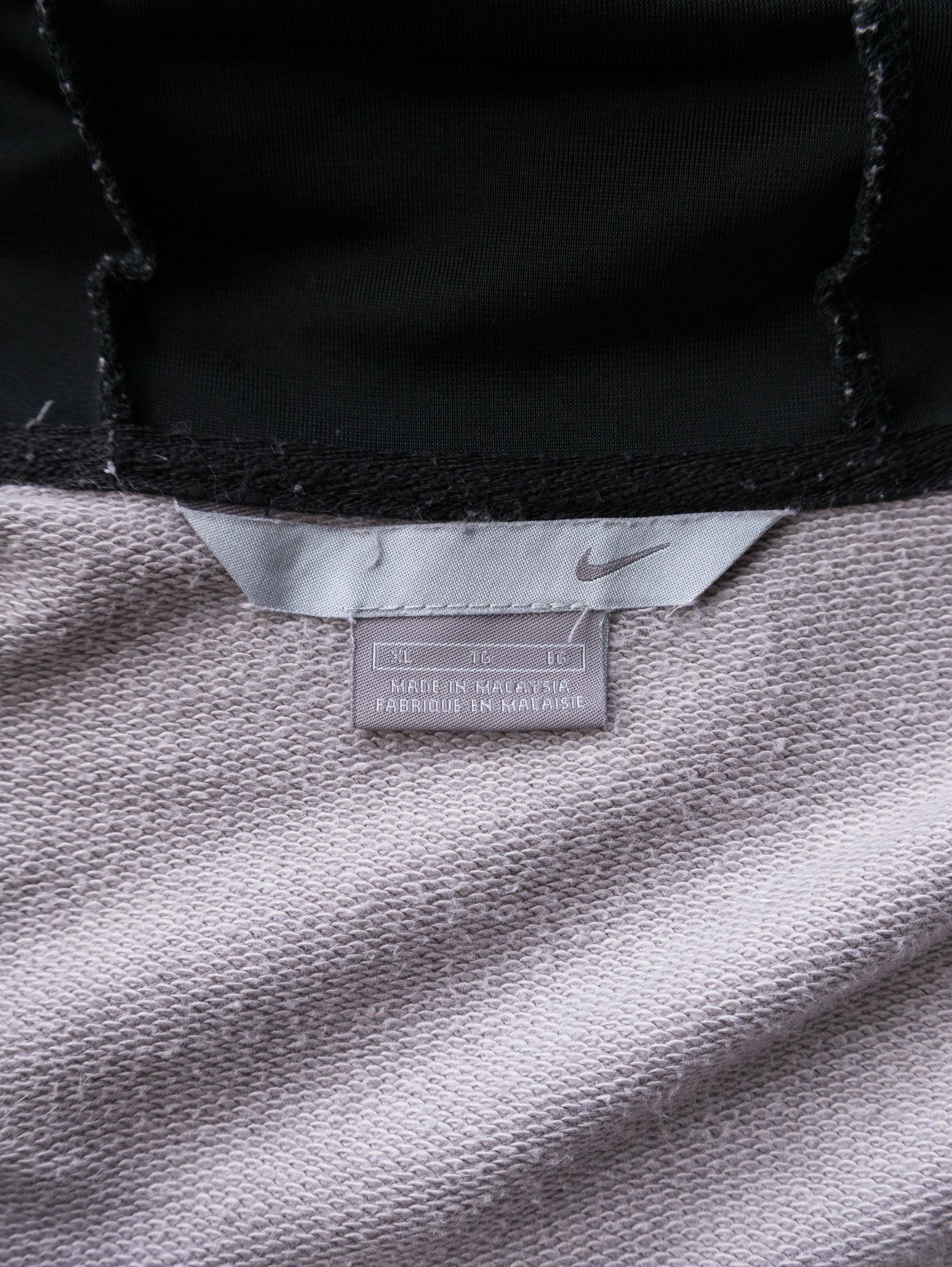 Vintage 00s Grey Nike Zip Up Hoodie (XL)