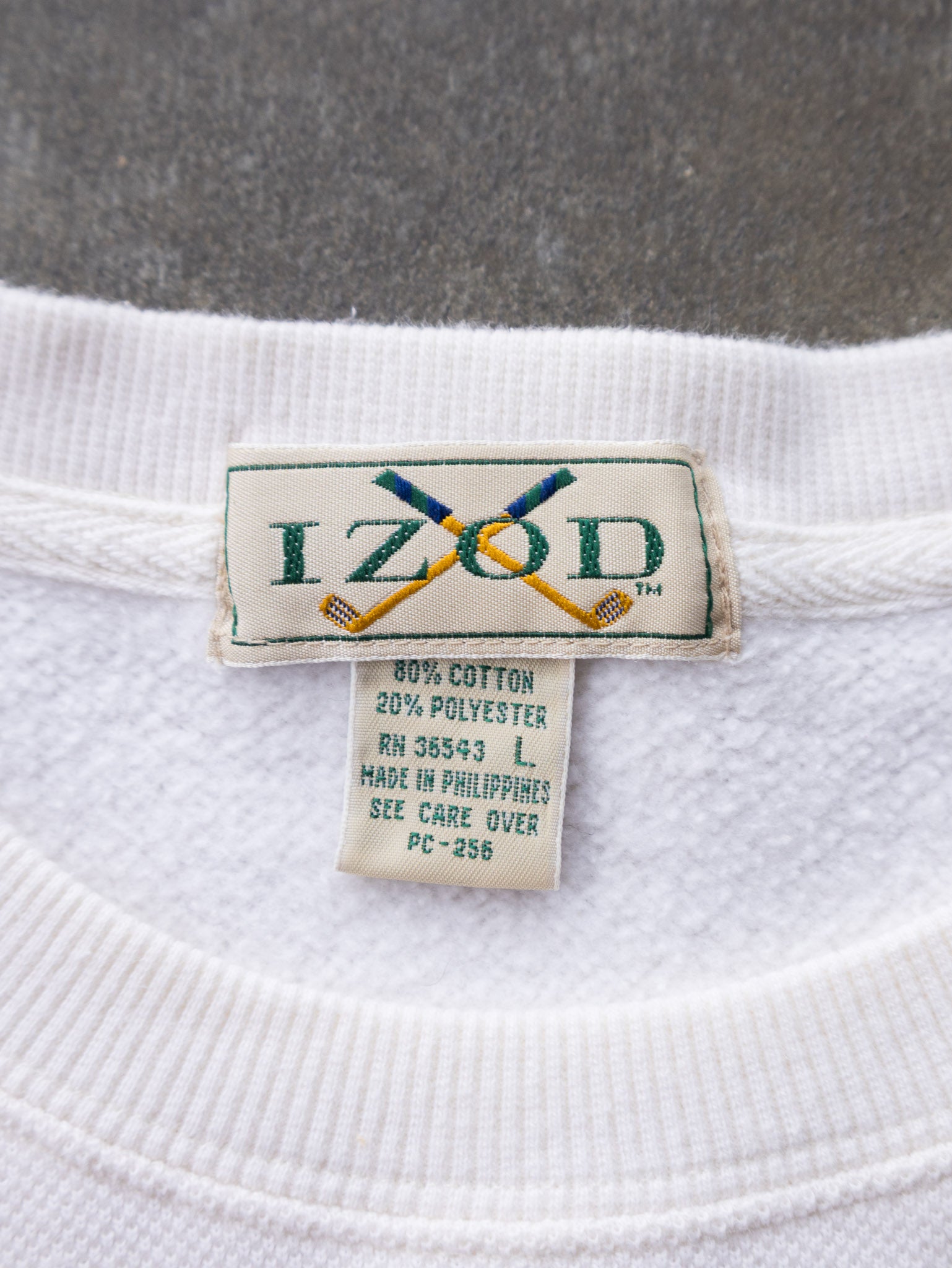 Vintage 90s White IZOD Golf Sweatshirt (L)