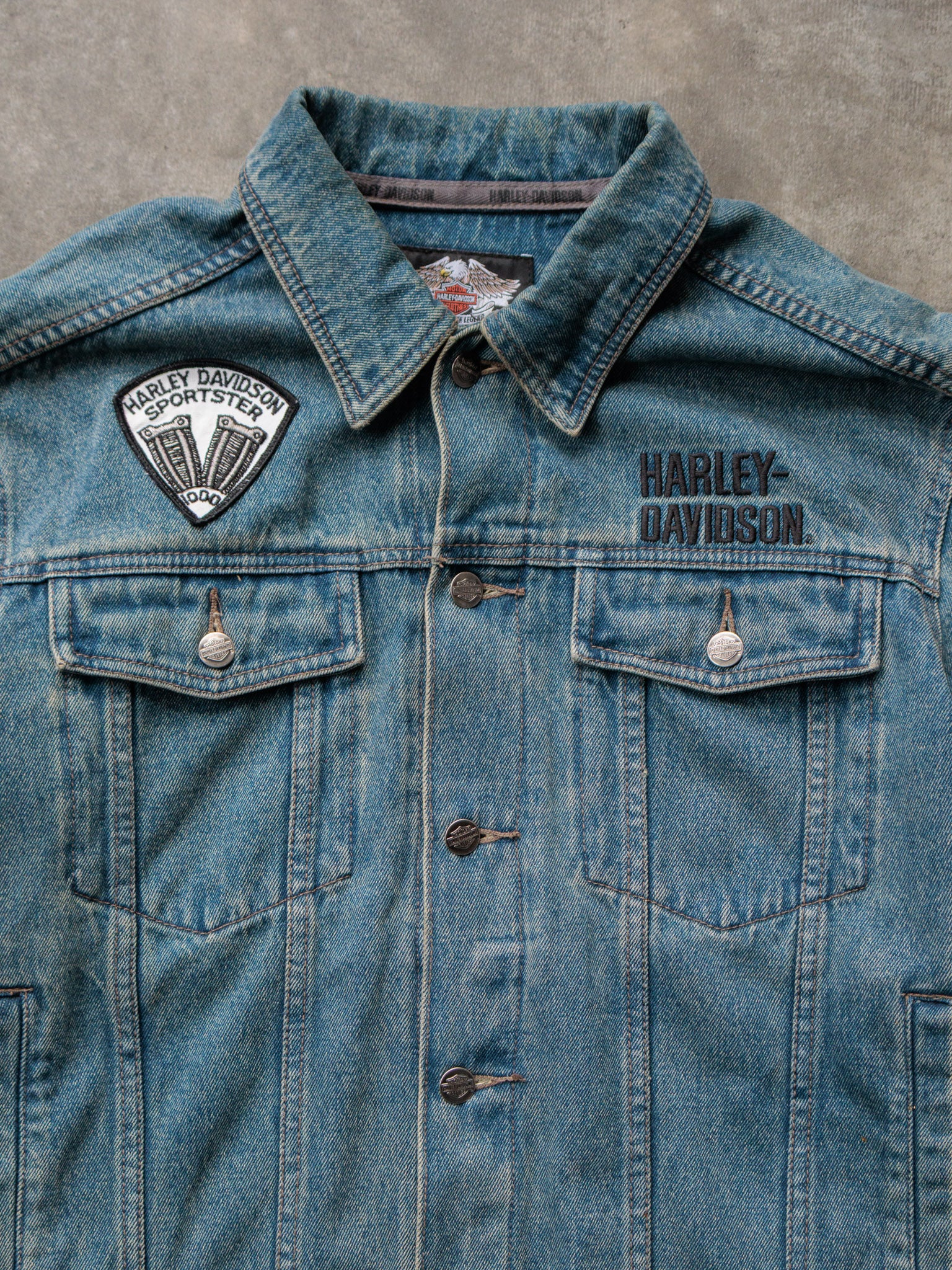 Vintage 00s Blue Harley-Davidson Skull Denim Jacket (M)