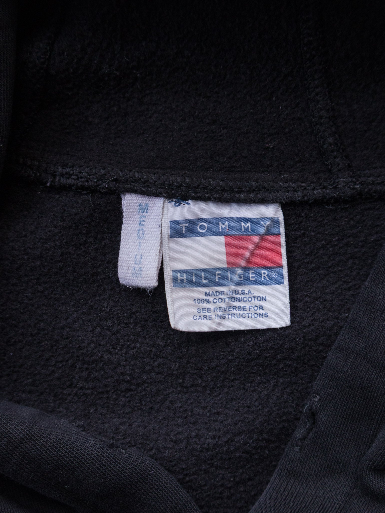 Vintage 90s Black Tommy Hilfiger Hoodie (M)