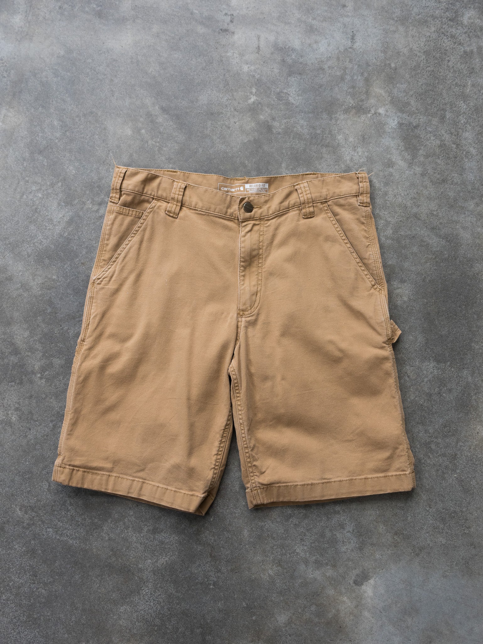 Vintage Tan Carhartt Carpenter Shorts (W34)