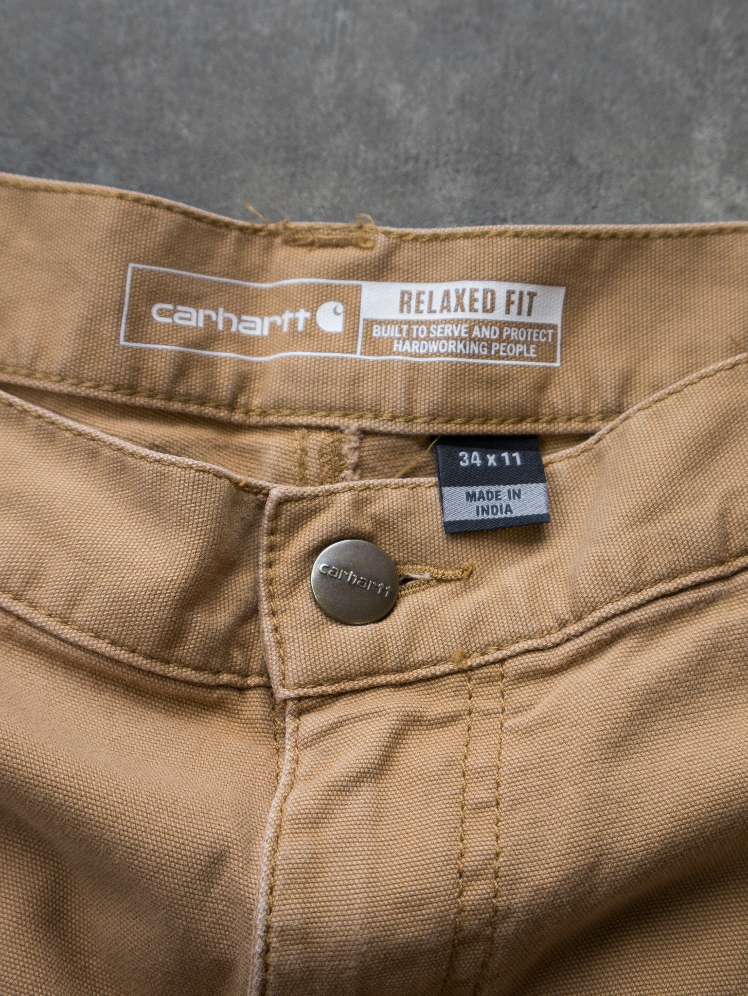 Vintage Tan Carhartt Carpenter Shorts (W34)