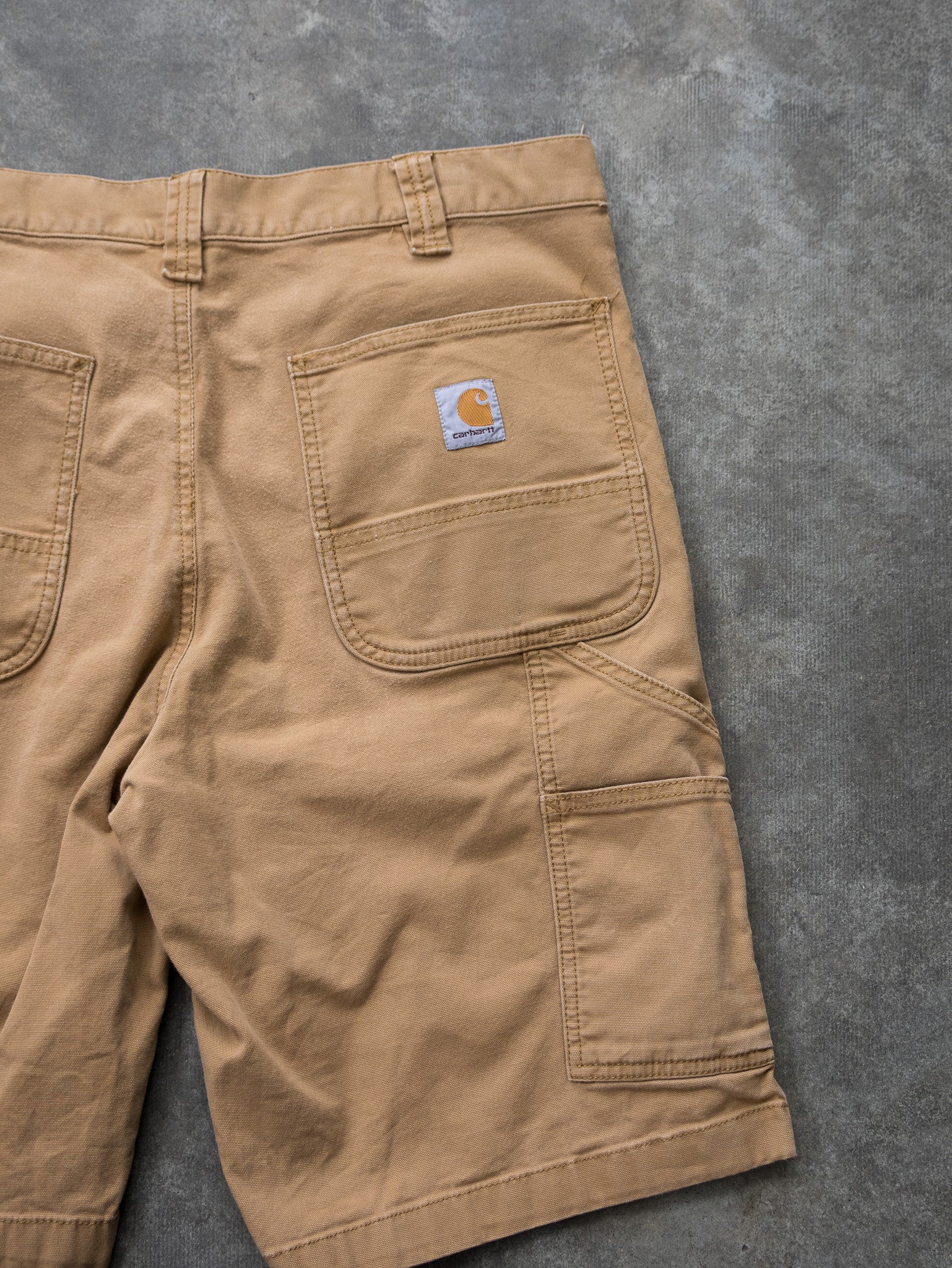 Vintage Tan Carhartt Carpenter Shorts (W34)