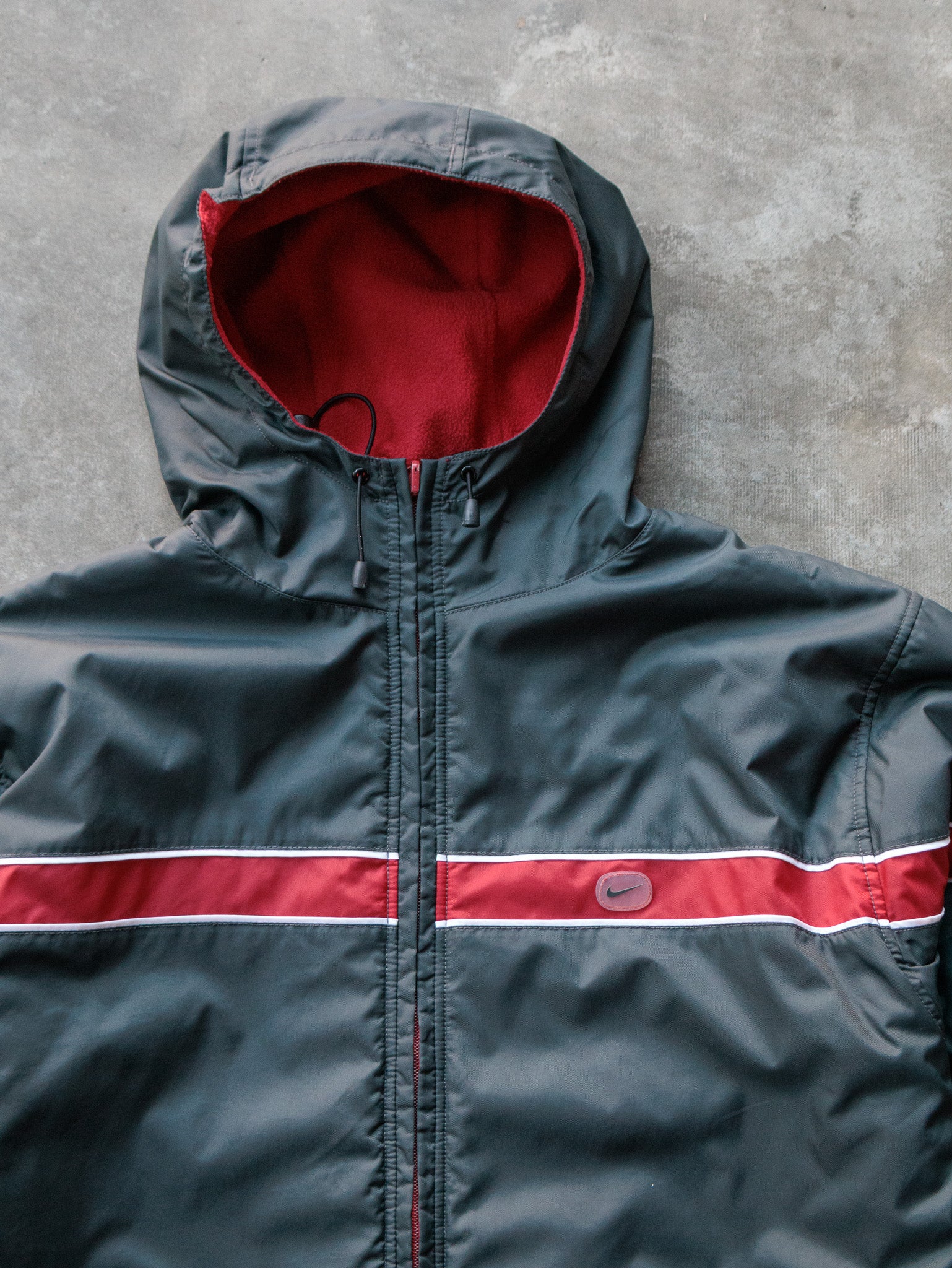 Vintage 90s Black & Red Nike Reversible Fleece Jacket (-)