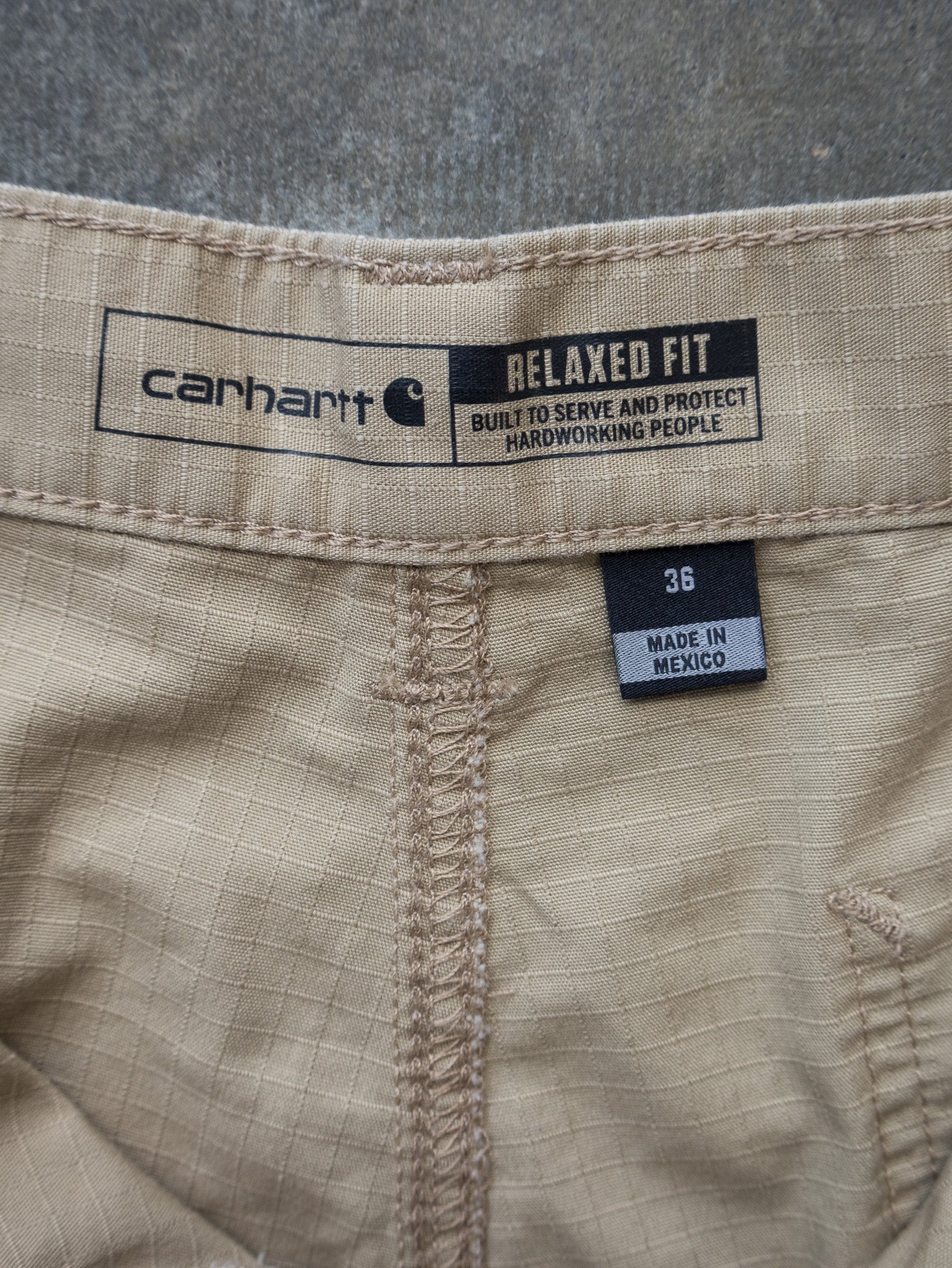 Vintage Tan Carhartt Cargo Shorts (W36)