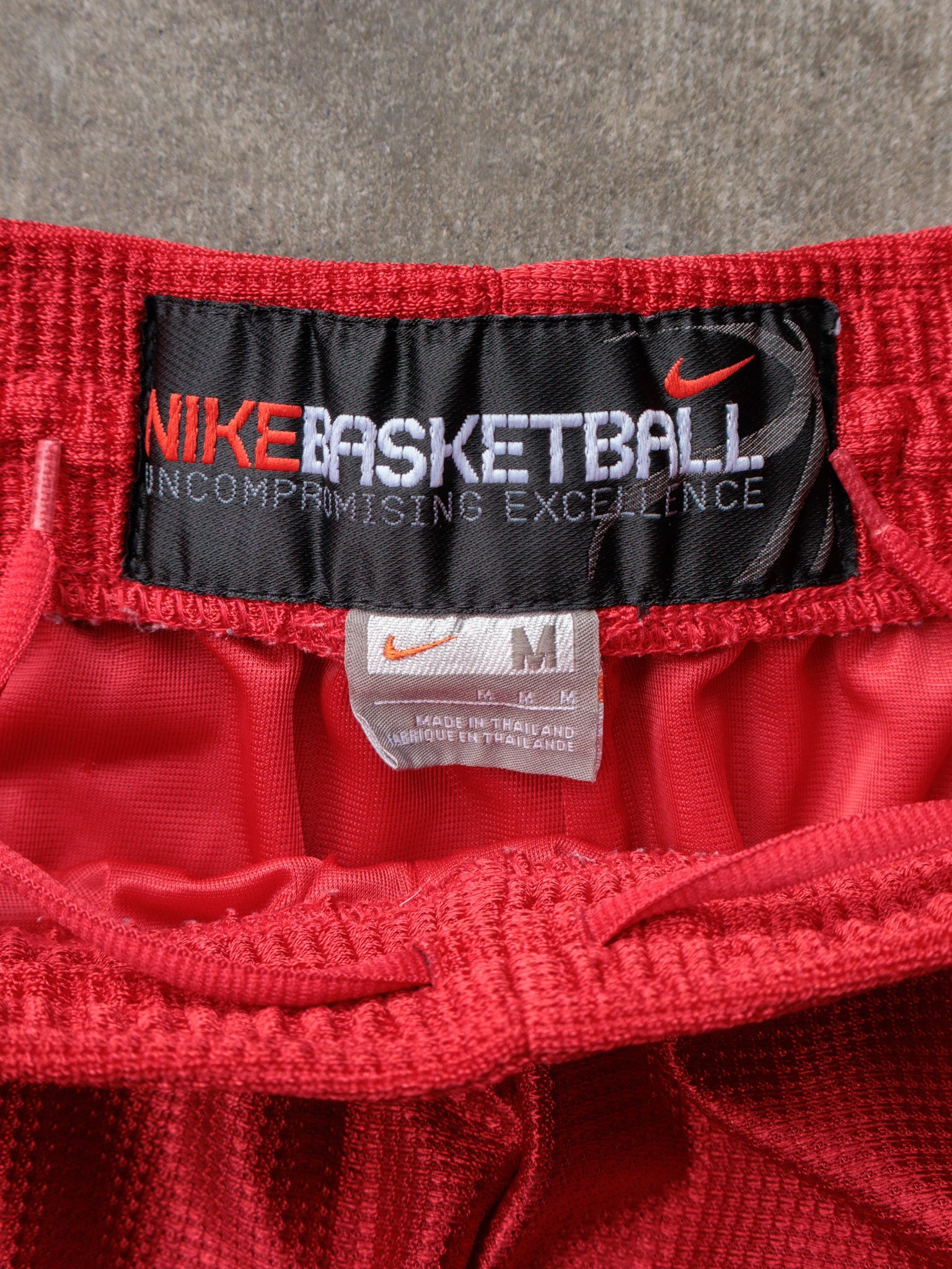 Vintage 00s Red Nike Basketball Shorts (M)
