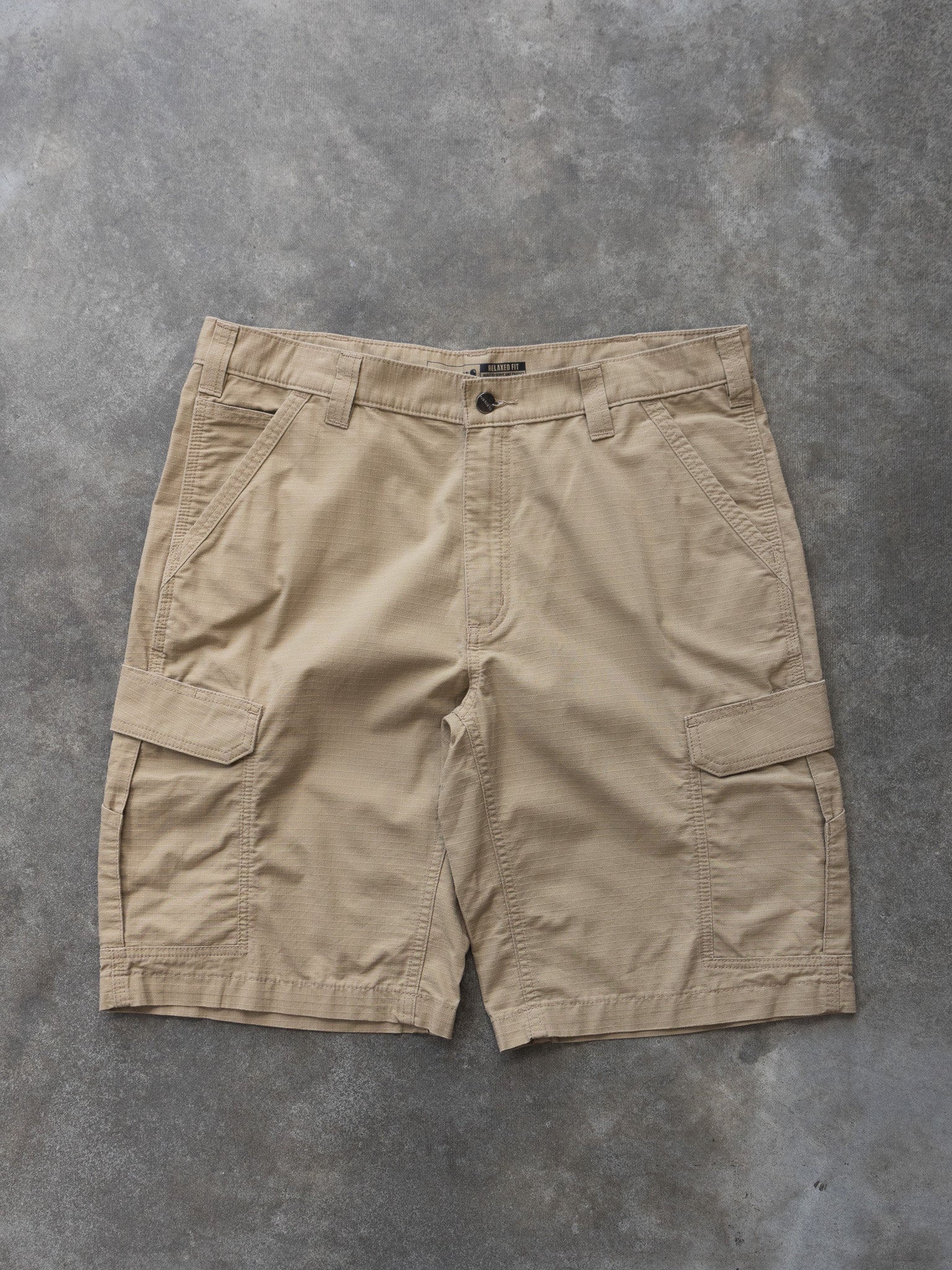 Vintage Tan Carhartt Cargo Shorts (W36)