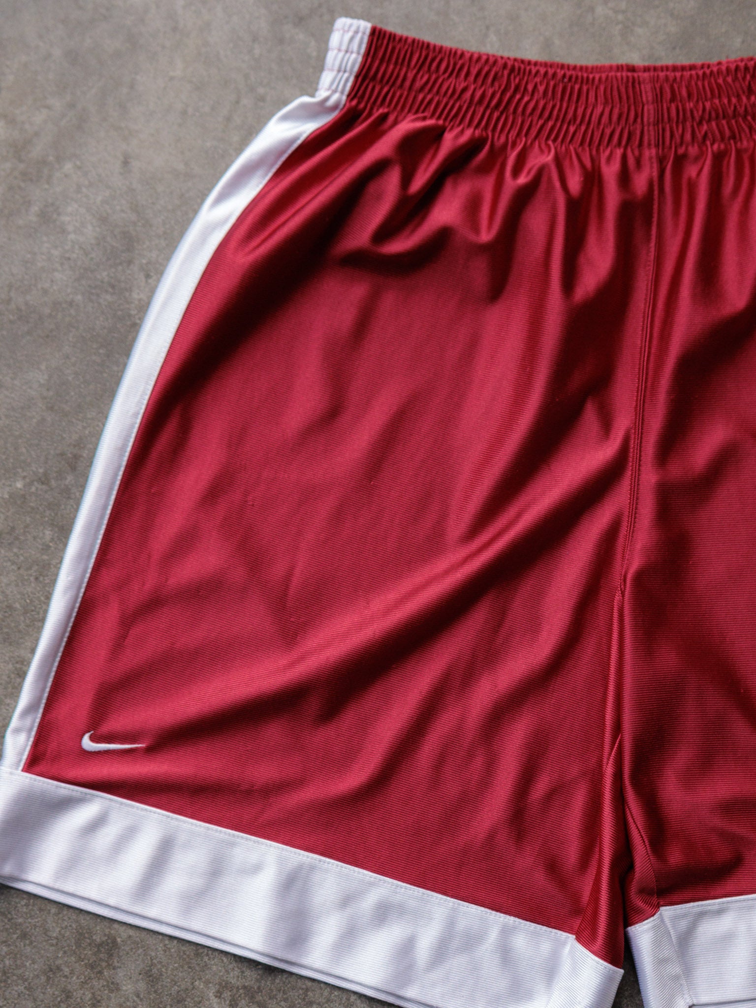 Vintage 00s Red Washington State Cougars Nike Basketball Shorts (XL)