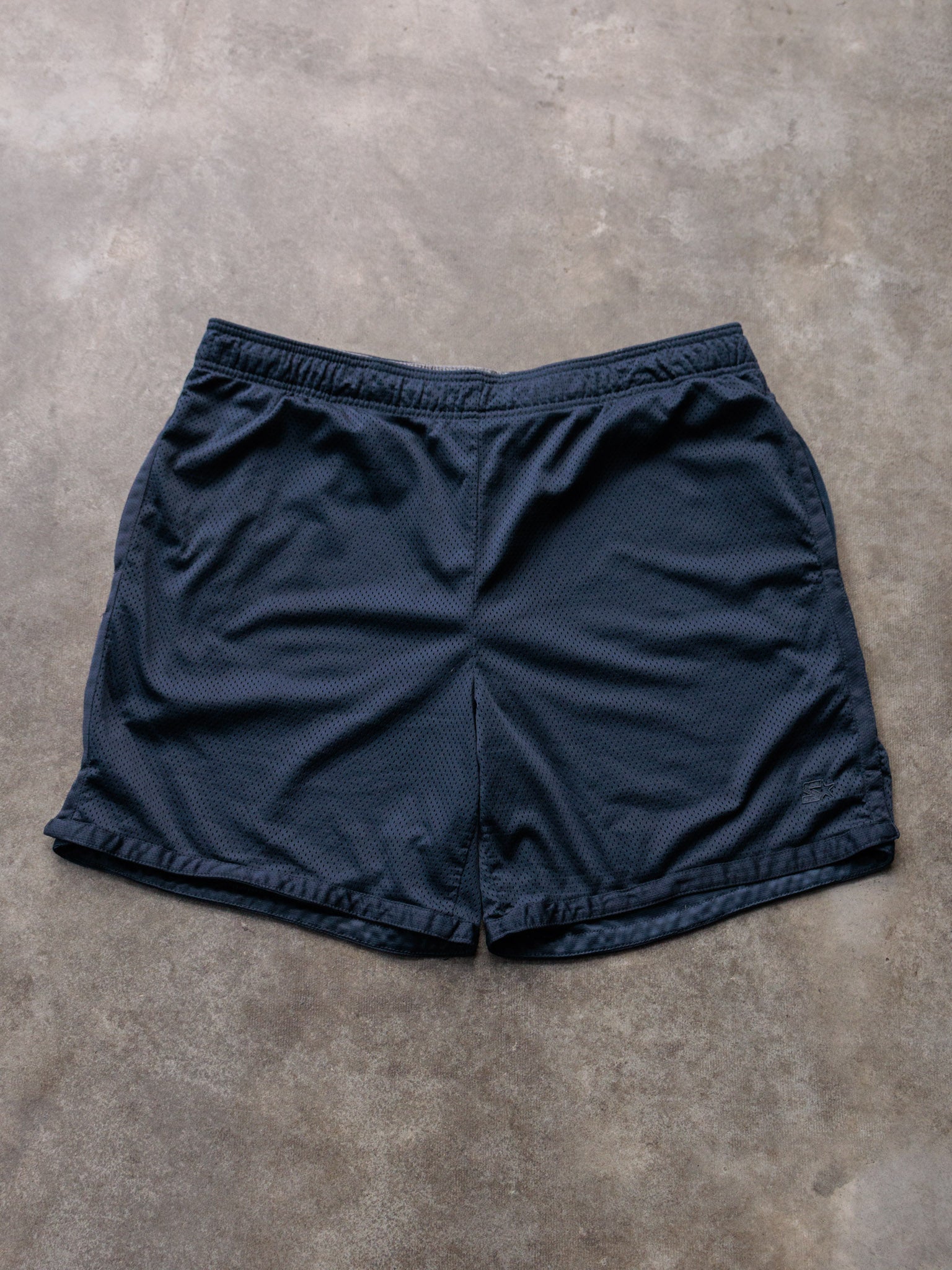 Vintage 00s Navy Starter Mesh Shorts (L)