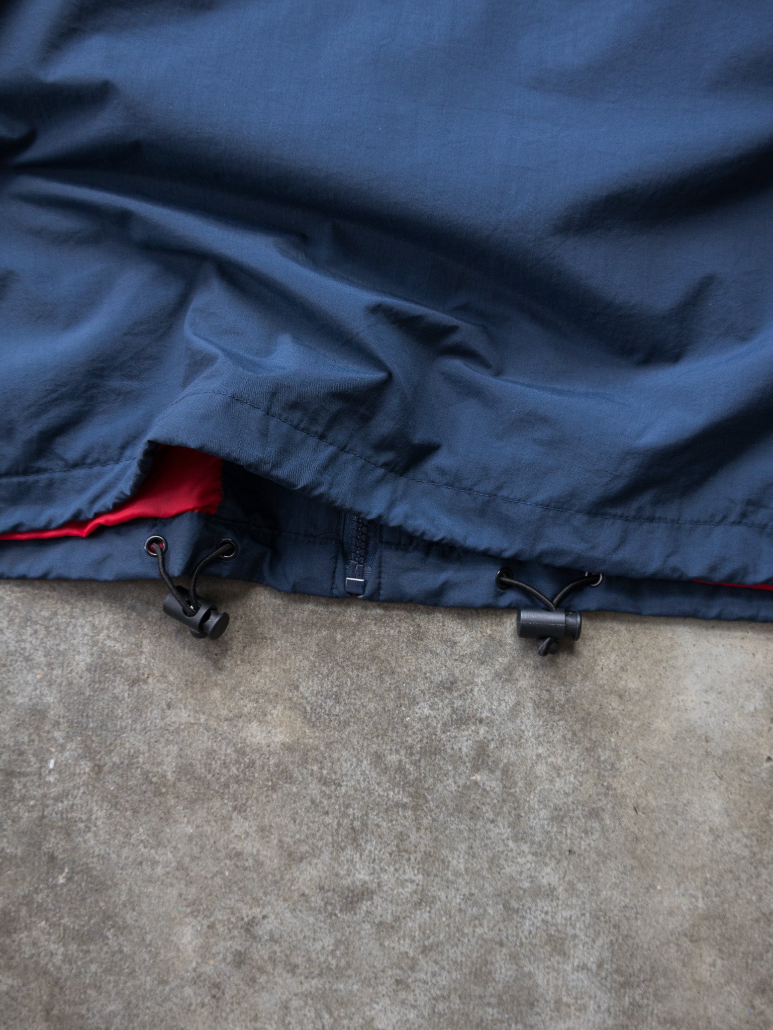 Vintage Navy & Red Jeff Gordon NASCAR Jacket (2XL)