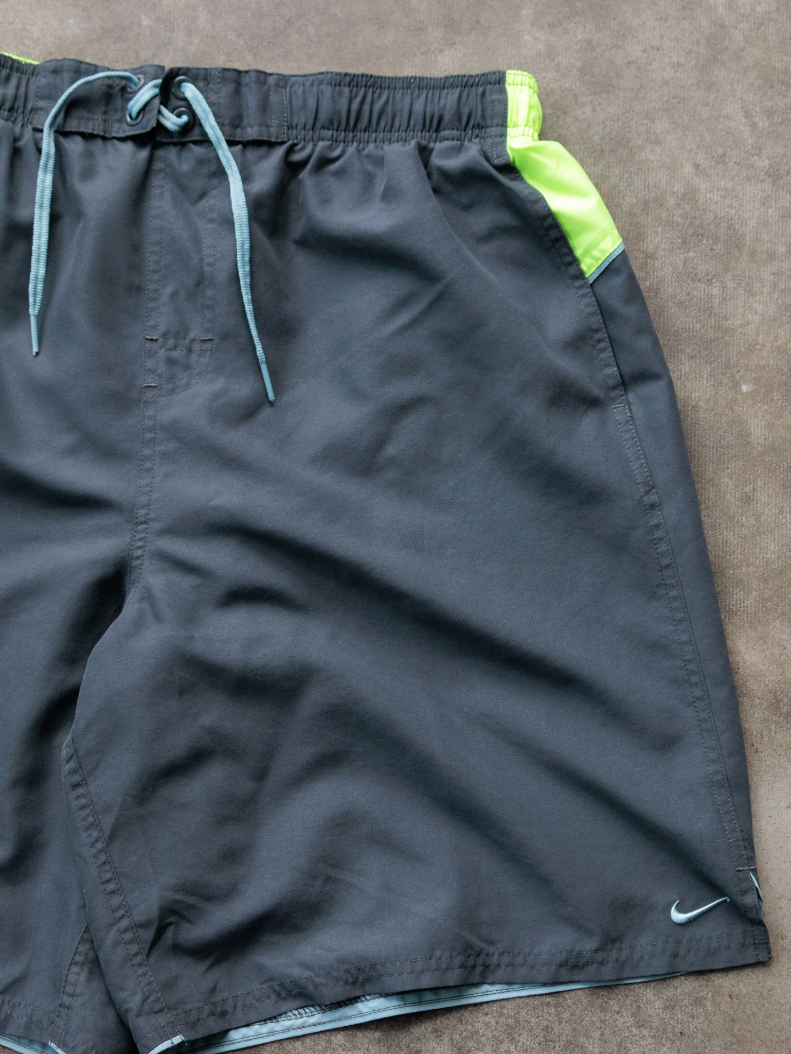 Vintage 00s Grey Nike Swim Shorts (XL)