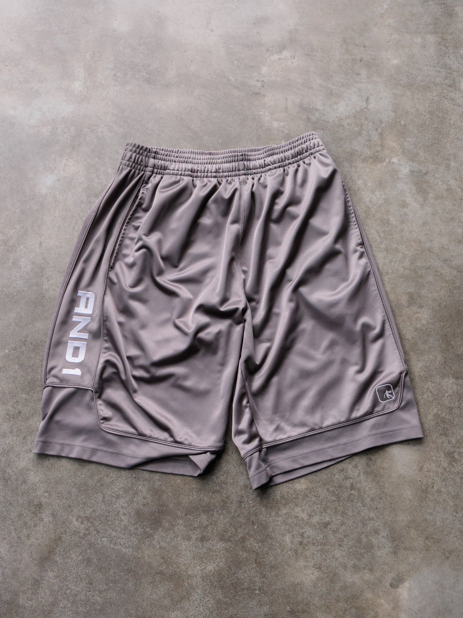 Vintage Grey AND1 Basketball Shorts (L)