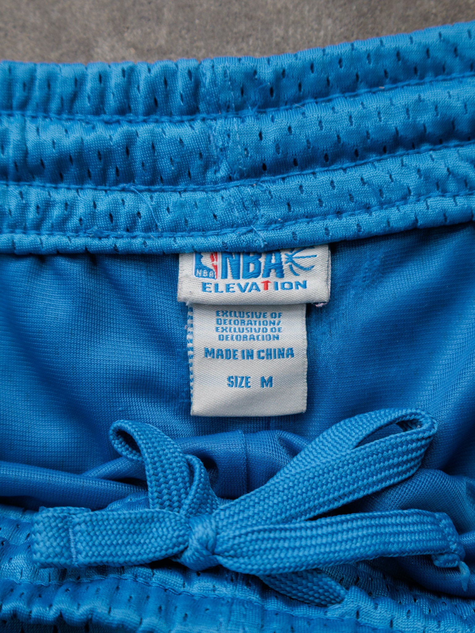 Vintage 00s Blue NBA Basketball Shorts (M)