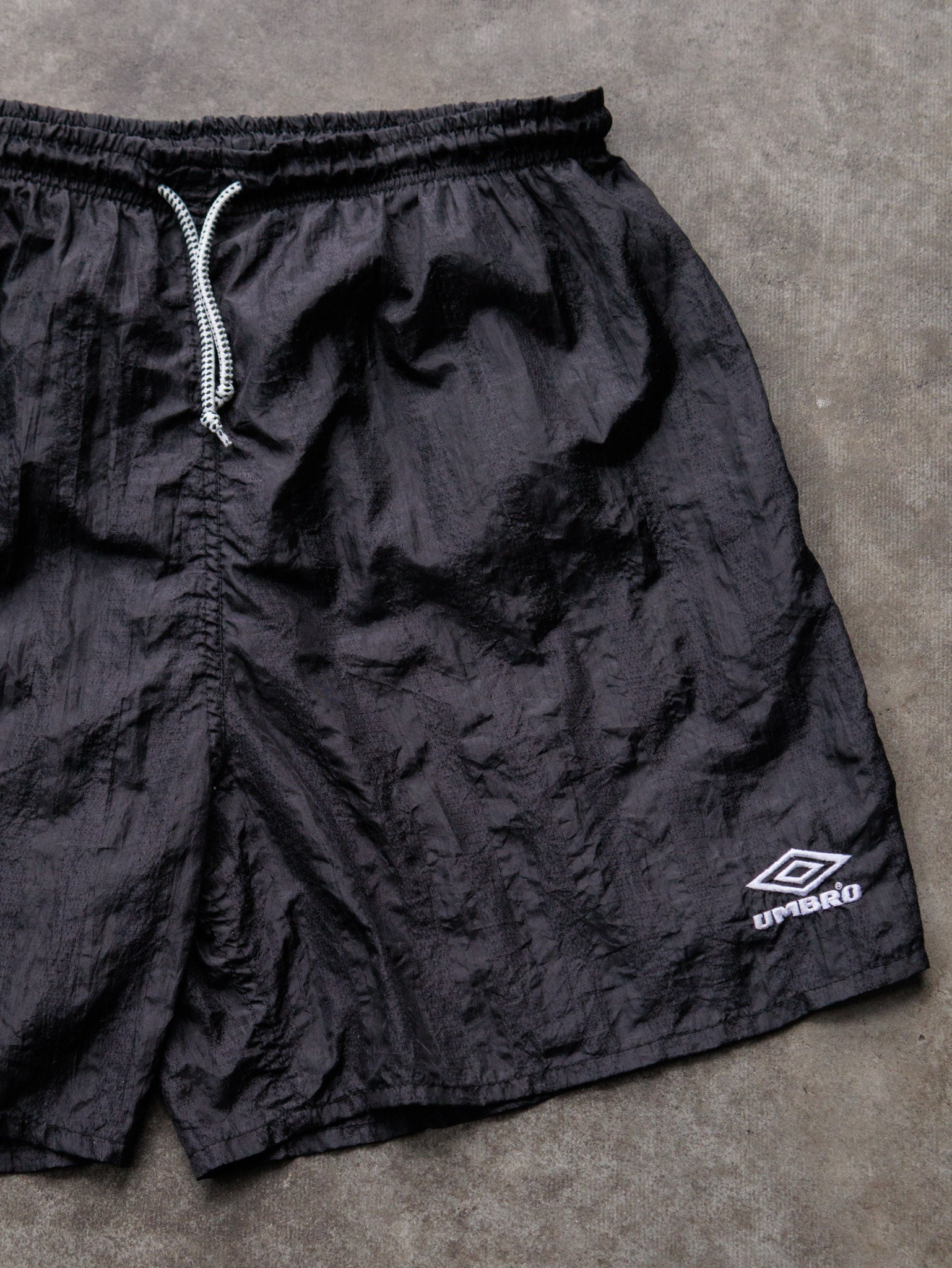 Vintage 90s Black Umbro Shorts (XL)