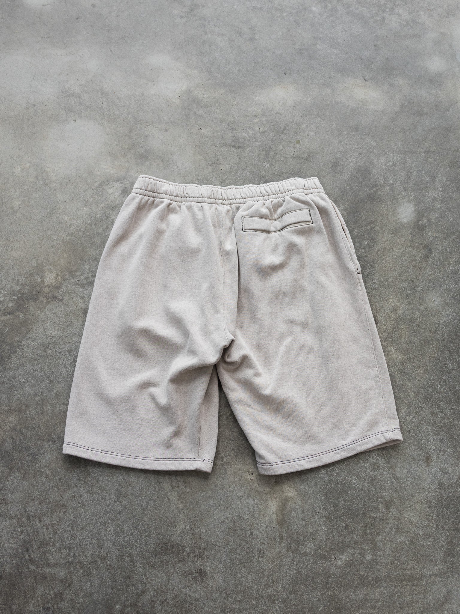 Vintage Nike Sweat Shorts (L)