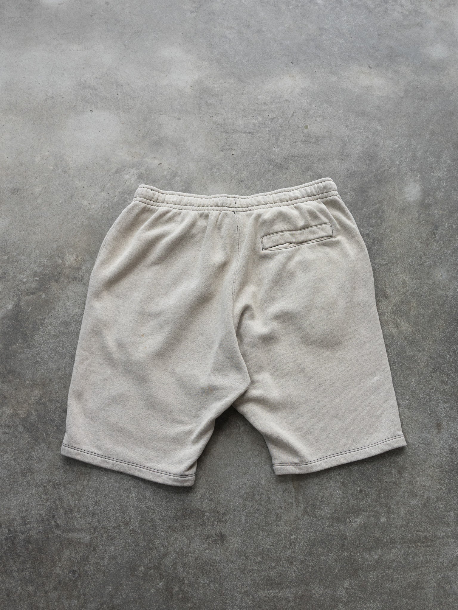Vintage Nike Sweat Shorts (L)
