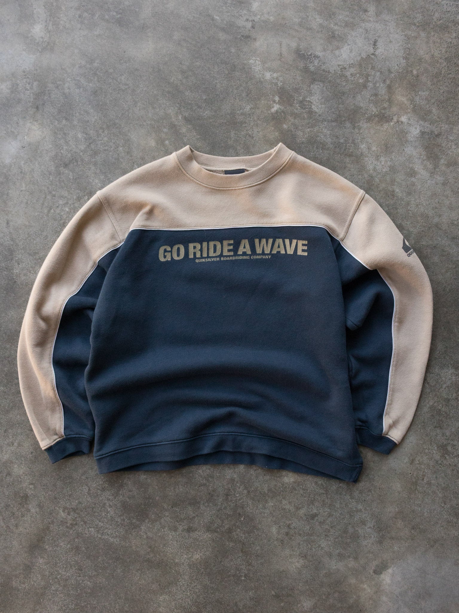 Vintage 90s Quiksilver Go Ride A Wave Sweatshirt (12Y)