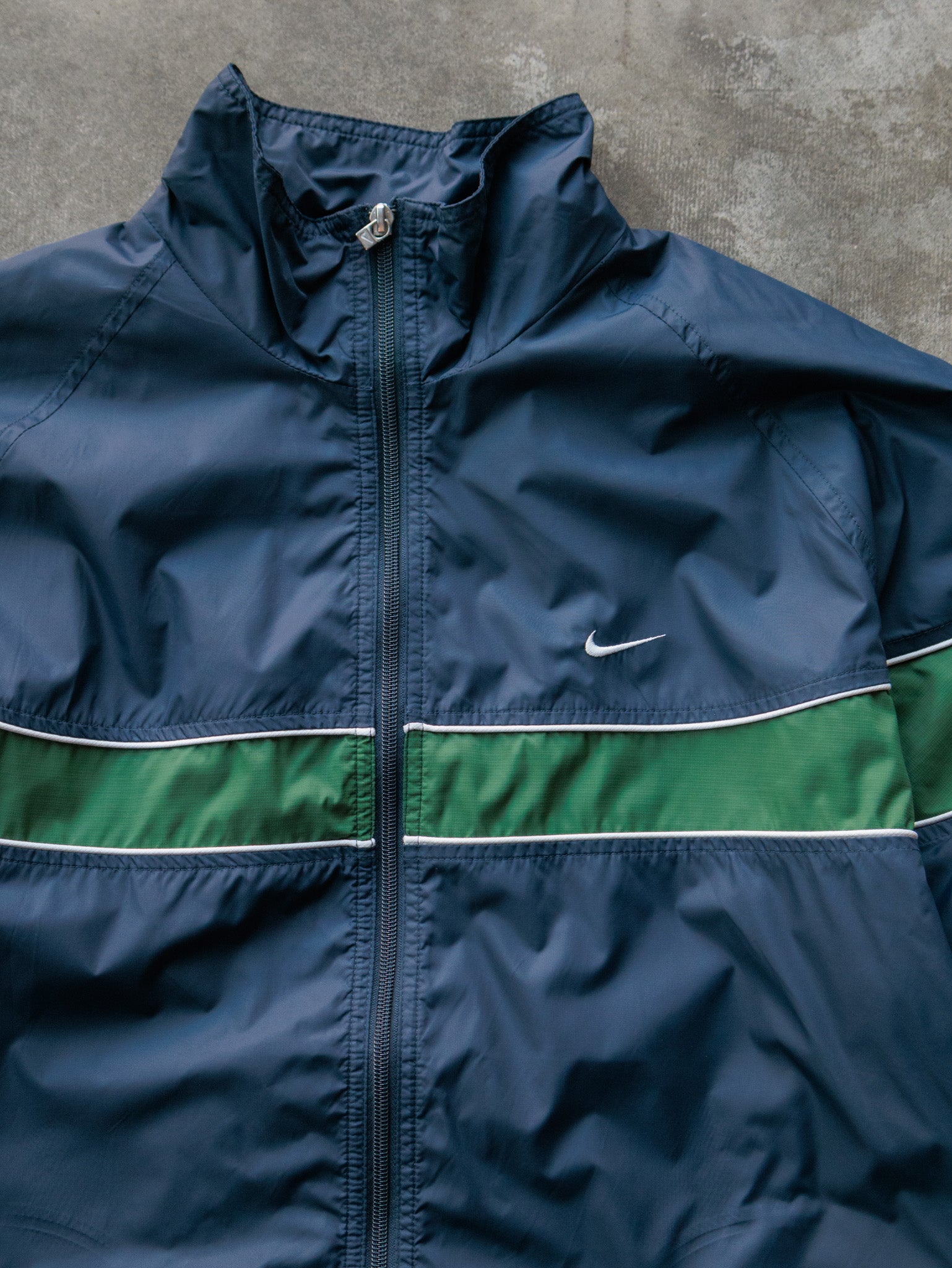 Vintage 00s Navy & Green Nike Jacket (L)