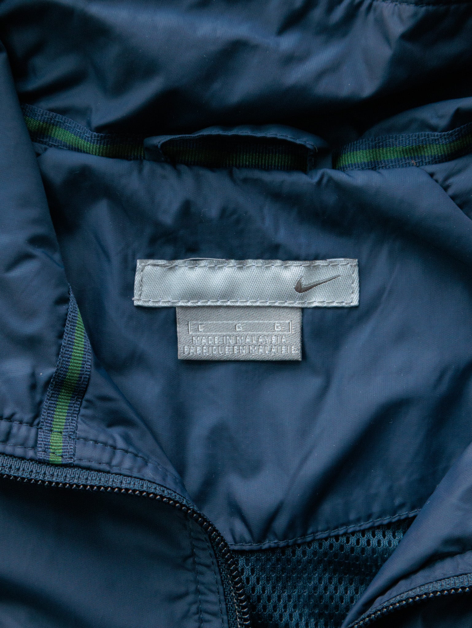 Vintage 00s Navy & Green Nike Jacket (L)
