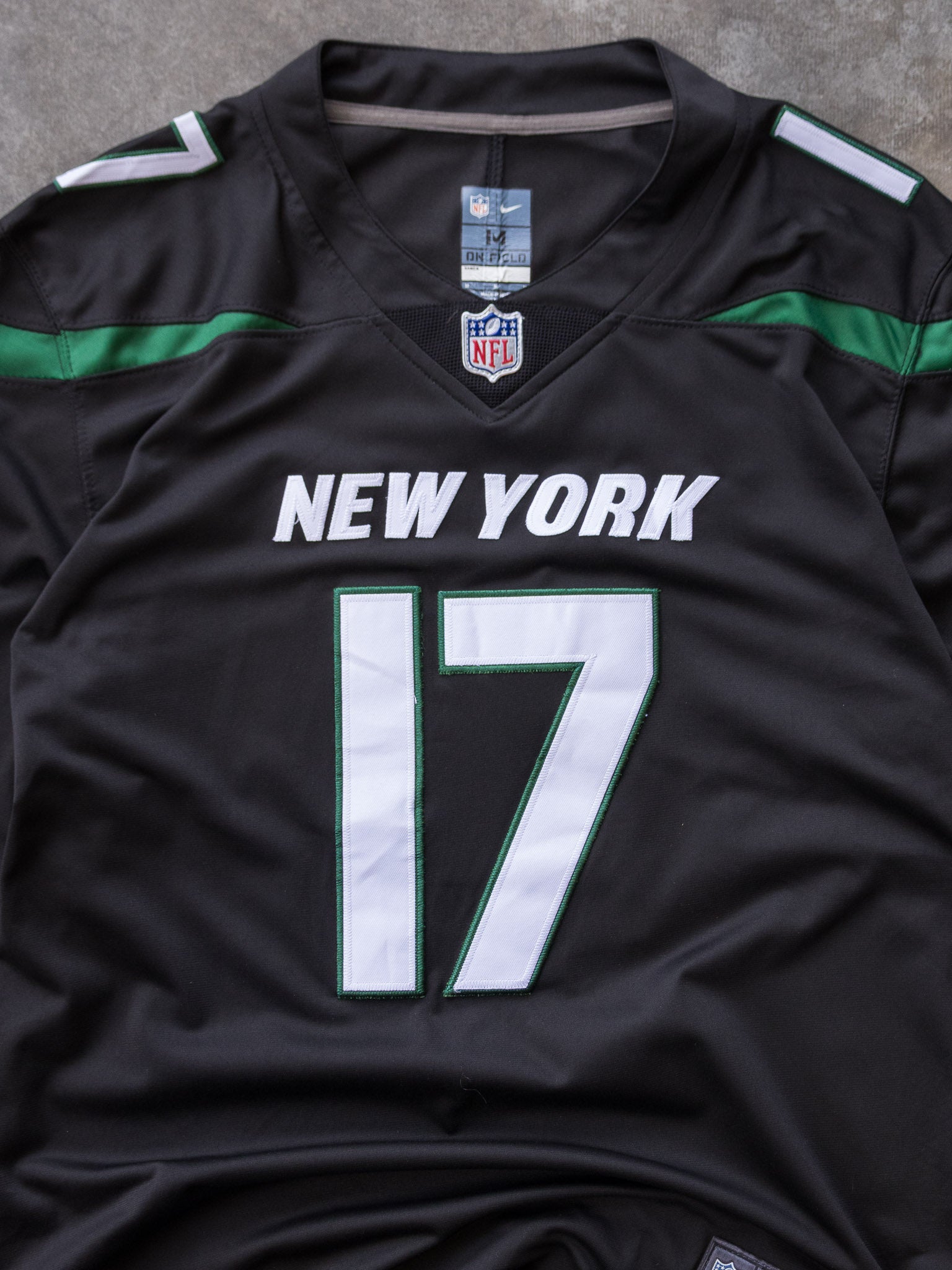 Nike New York Jets Garrett Wilson NFL Jersey (M)