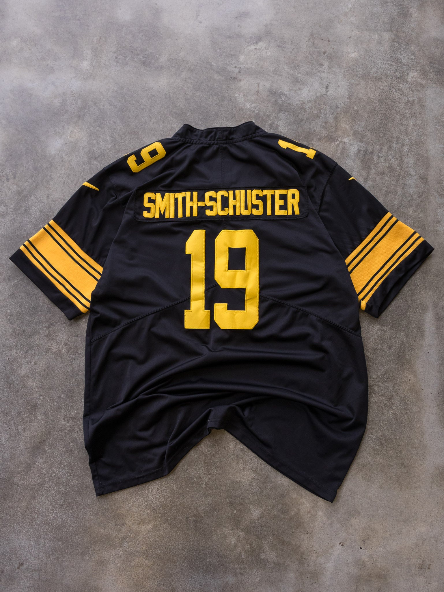 Nike Pittsburgh Steelers JuJu Smith-Schuster NFL Jersey (XL)