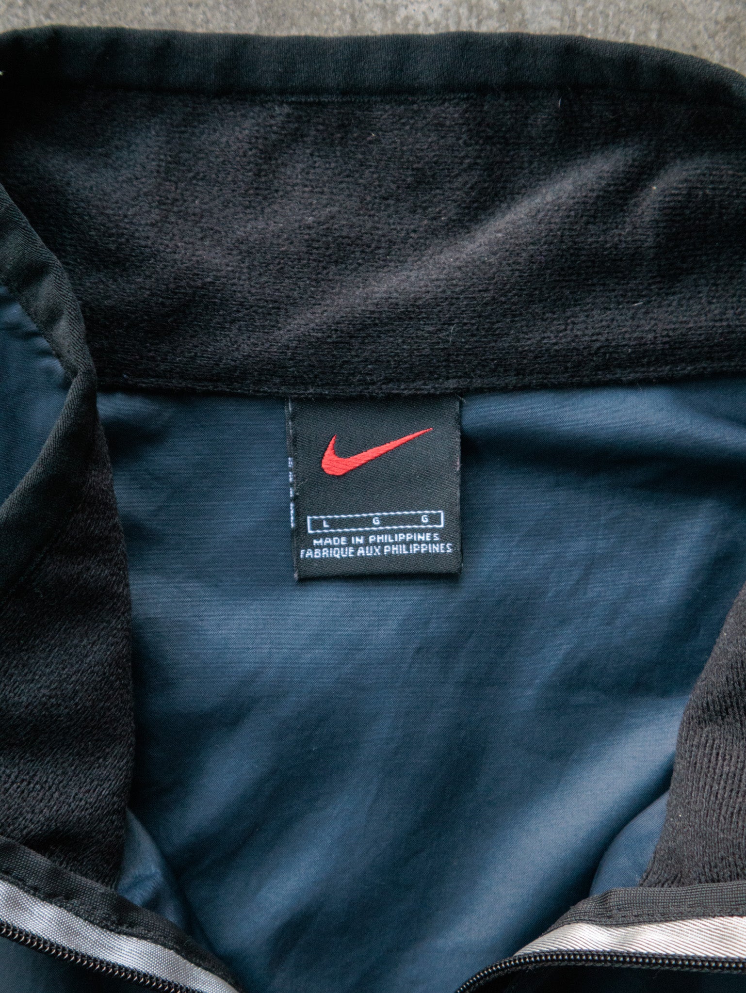 Vintage 00s Navy Nike Jacket (L)