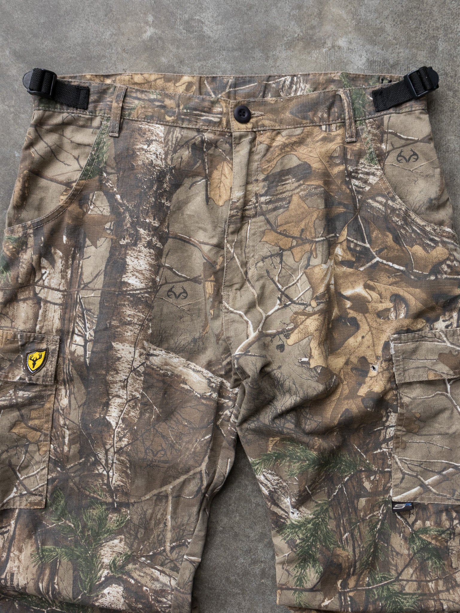 Vintage ScentBlocker Camo Cargo Pants (L)