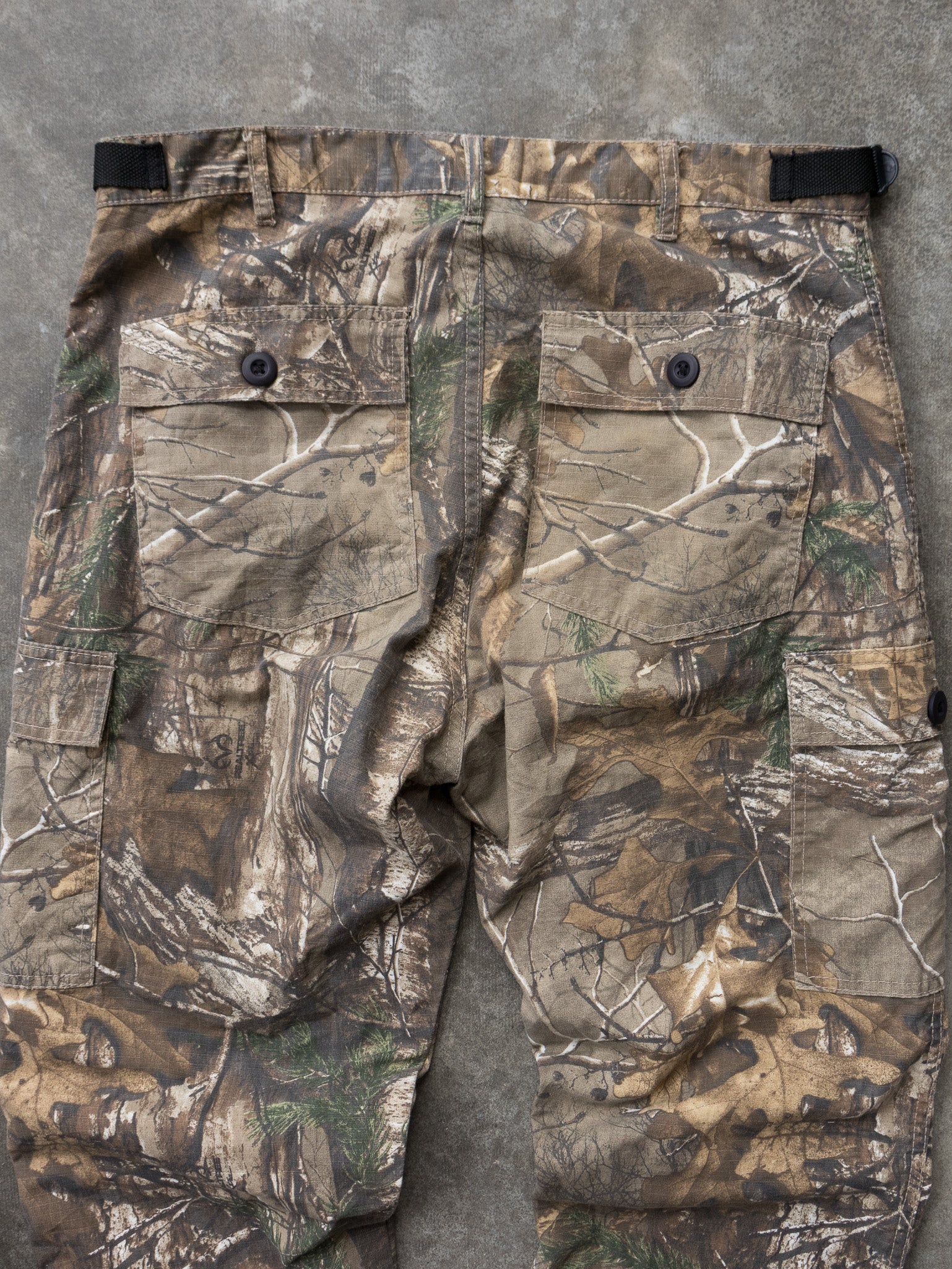 Vintage ScentBlocker Camo Cargo Pants (L)