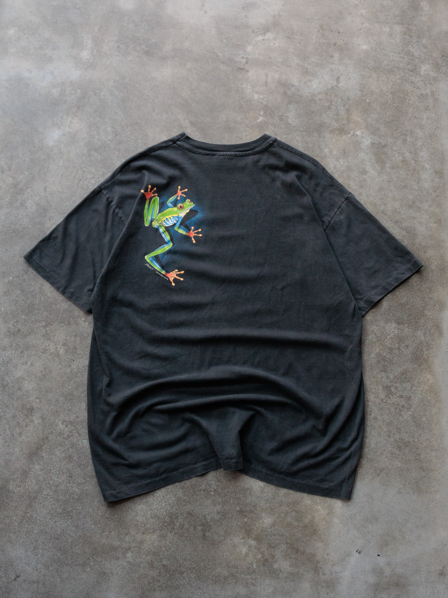 Vintage 90s Black Frog Tee (XL)