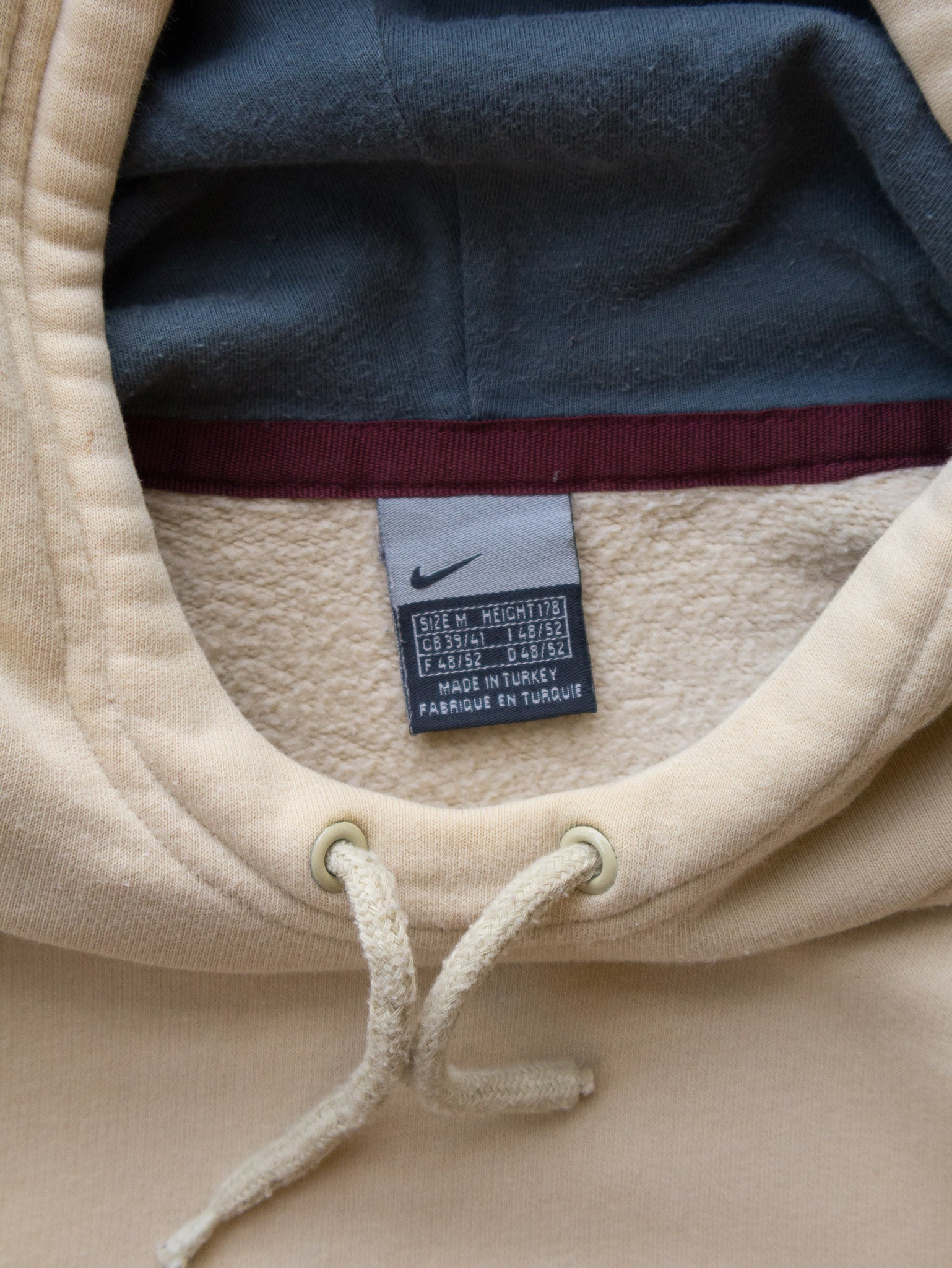 Vintage 00s Cream Nike Logo Hoodie (M)