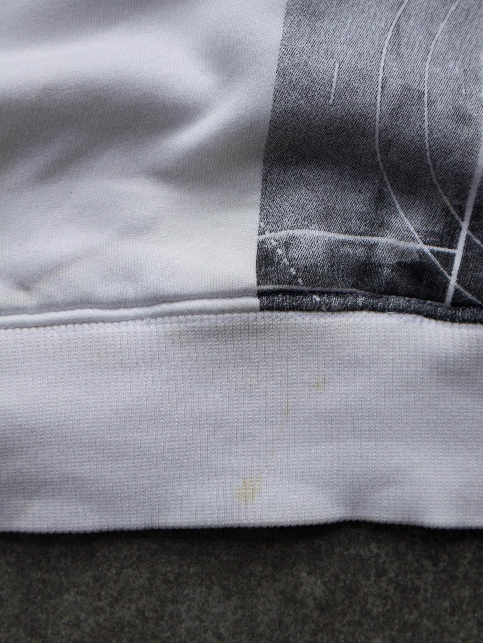 Vintage White Calvin Klein Jeans Graphic Hoodie (S)