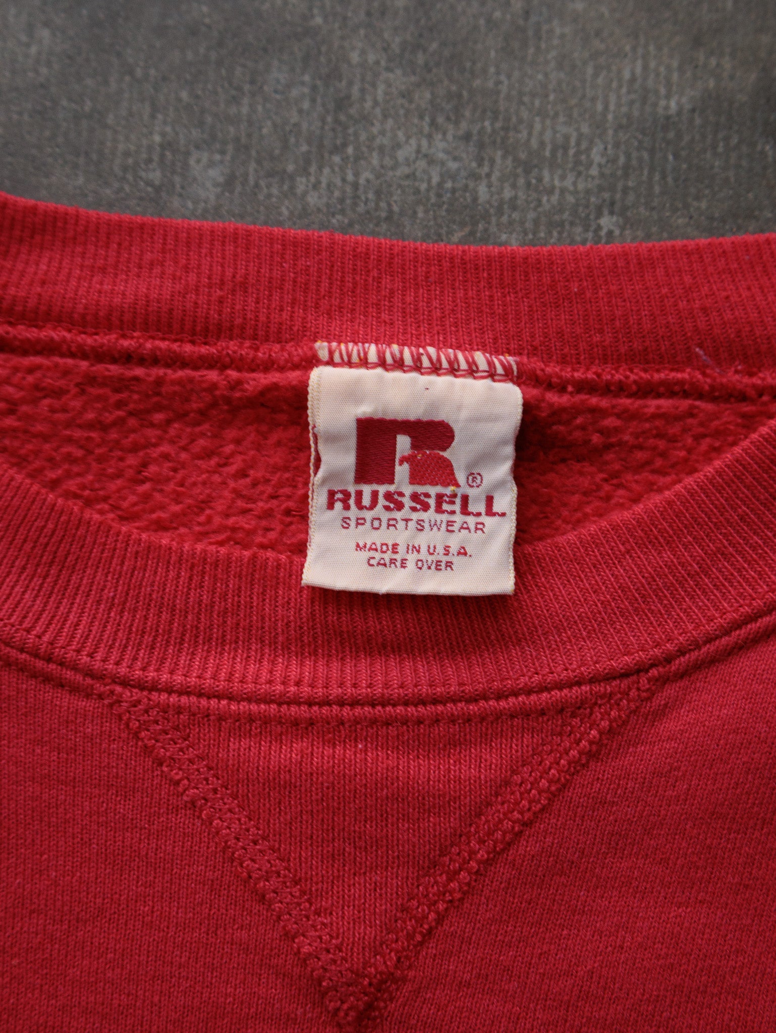 Vintage 90s Red Russell Athletic Sweatshirt (L)