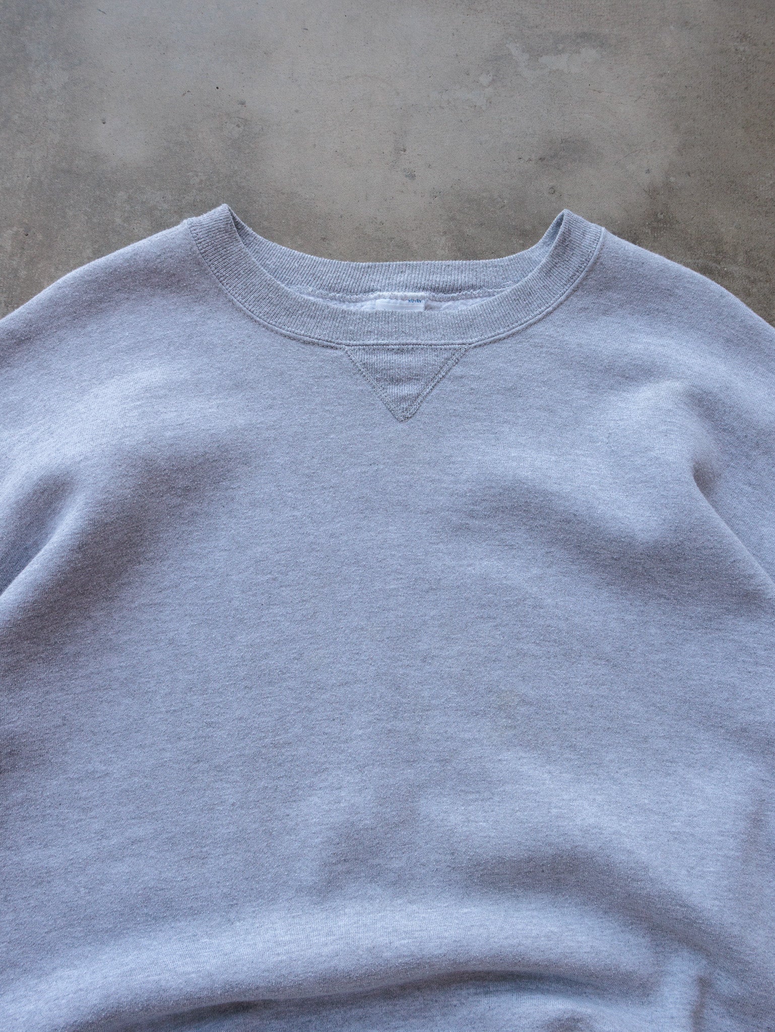 Vintage 90s Grey Russell Athletic Sweatshirt (2XL)