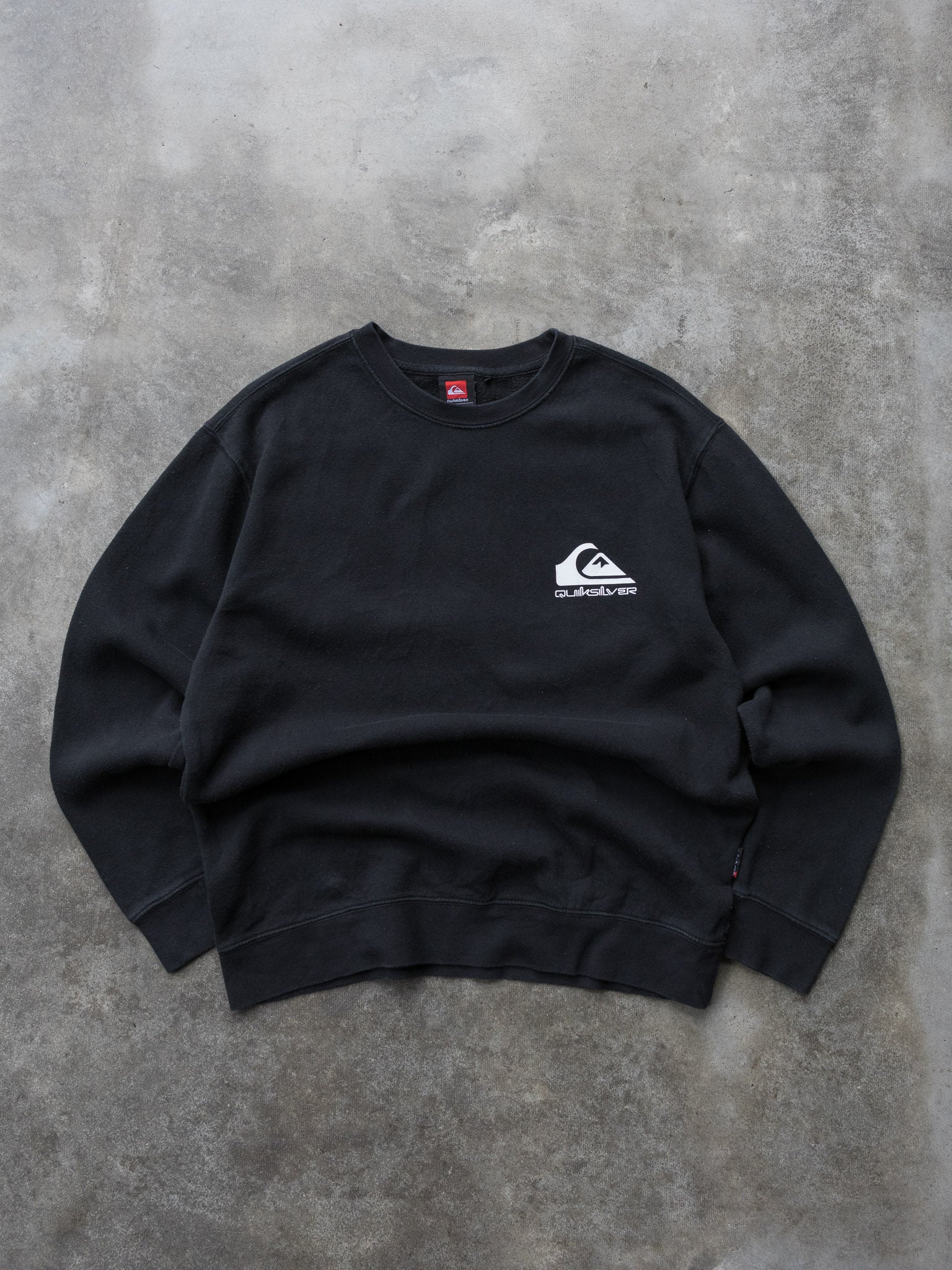Vintage 00s Black Quiksilver Logo Sweatshirt (M)