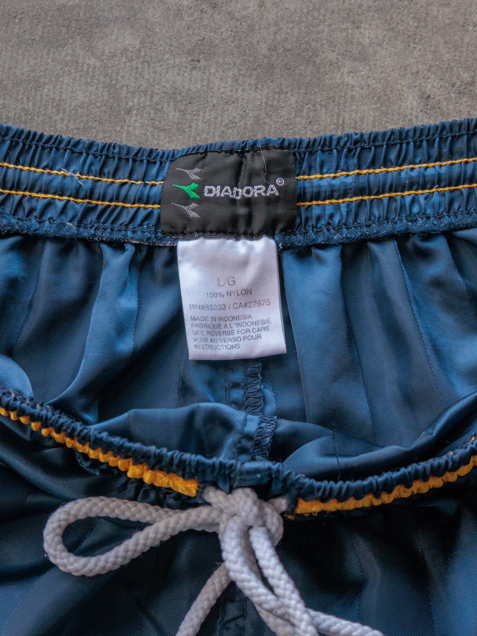 Vintage 90s Navy Diadora Shorts (L)