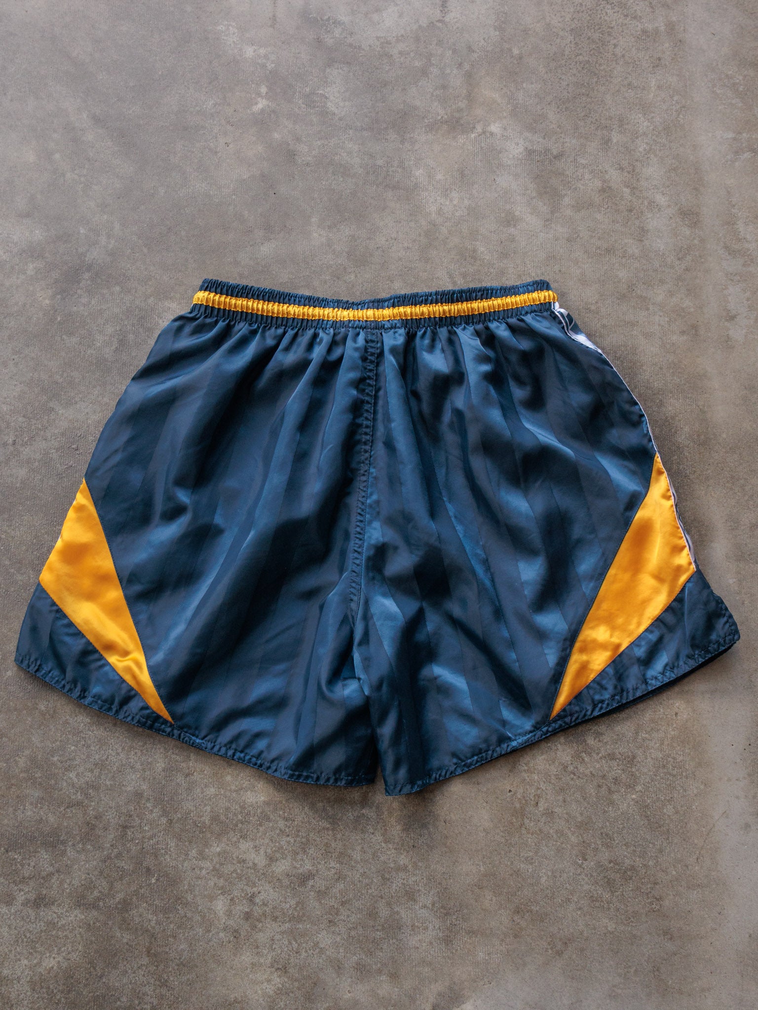 Vintage 90s Navy Diadora Shorts (L)