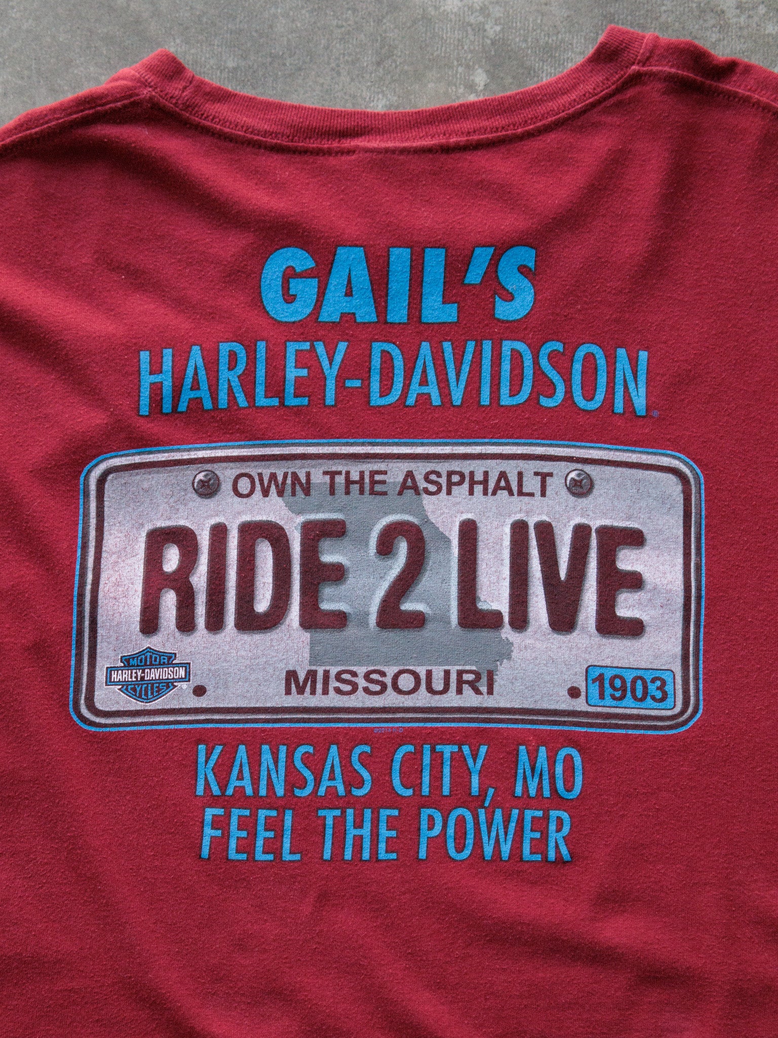 Vintage 2014 Red Harley-Davidson Kansas City Missouri Long Sleeve (-)