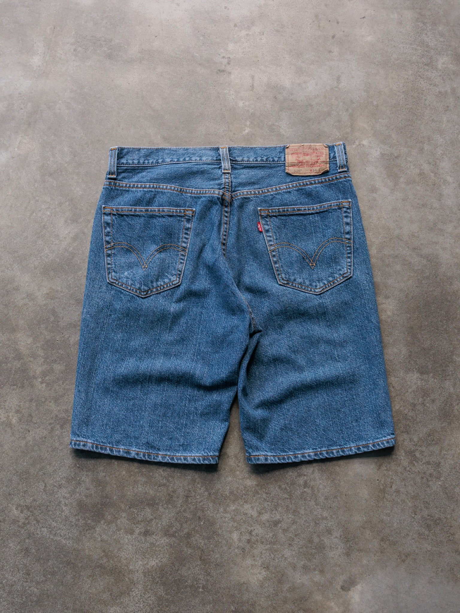 Vintage 00s Blue Levi's Denim Shorts (W34)
