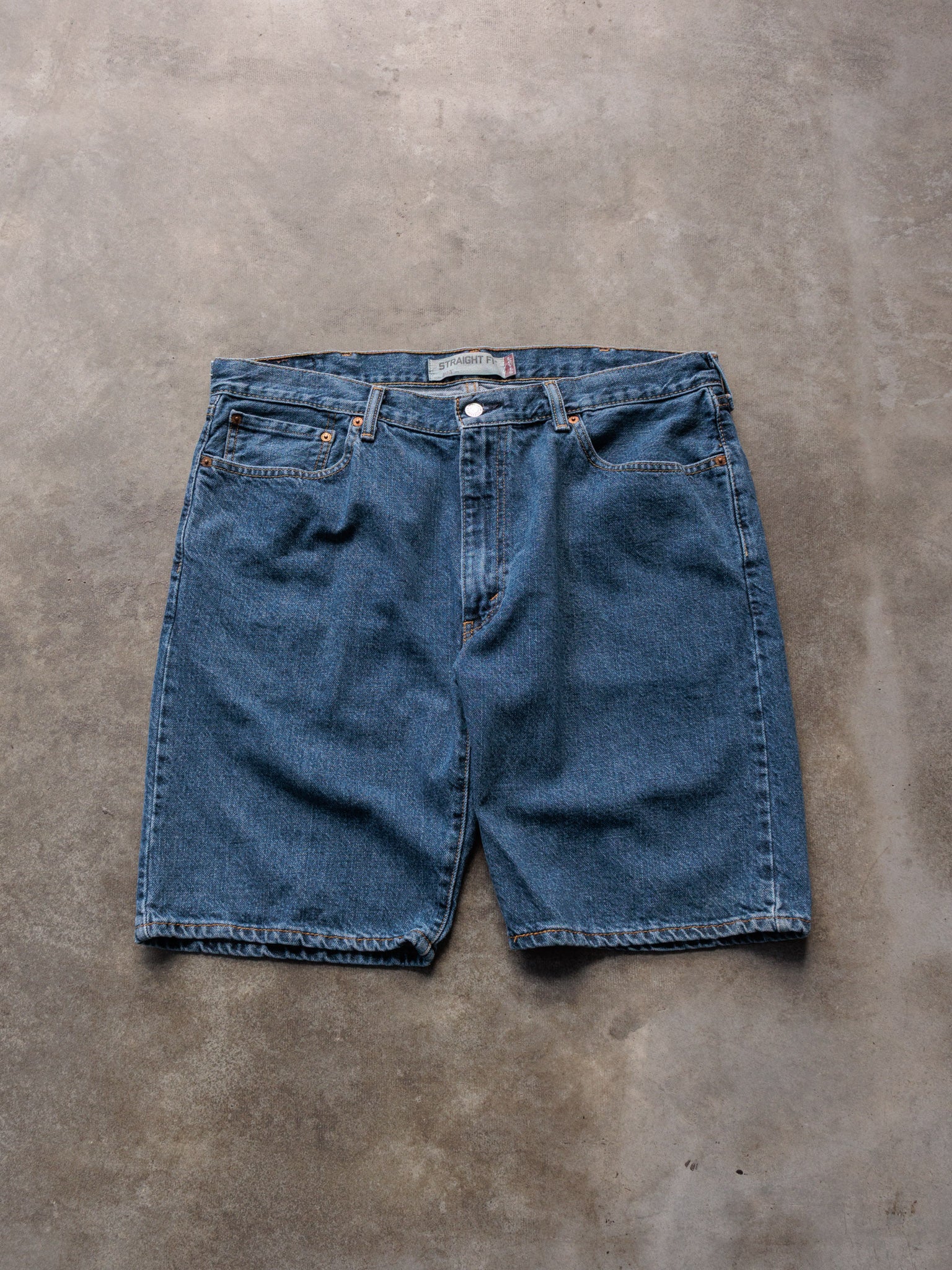 Vintage Blue Levi's 505 Denim Shorts (W38)