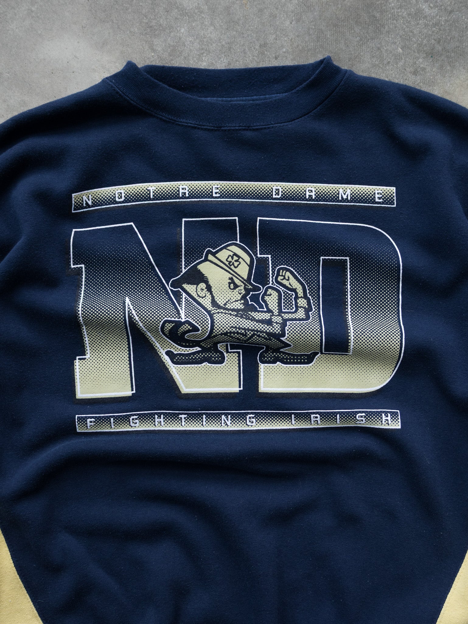 Vintage Navy Notre Dame Fighting Irish Sweatshirt (L)