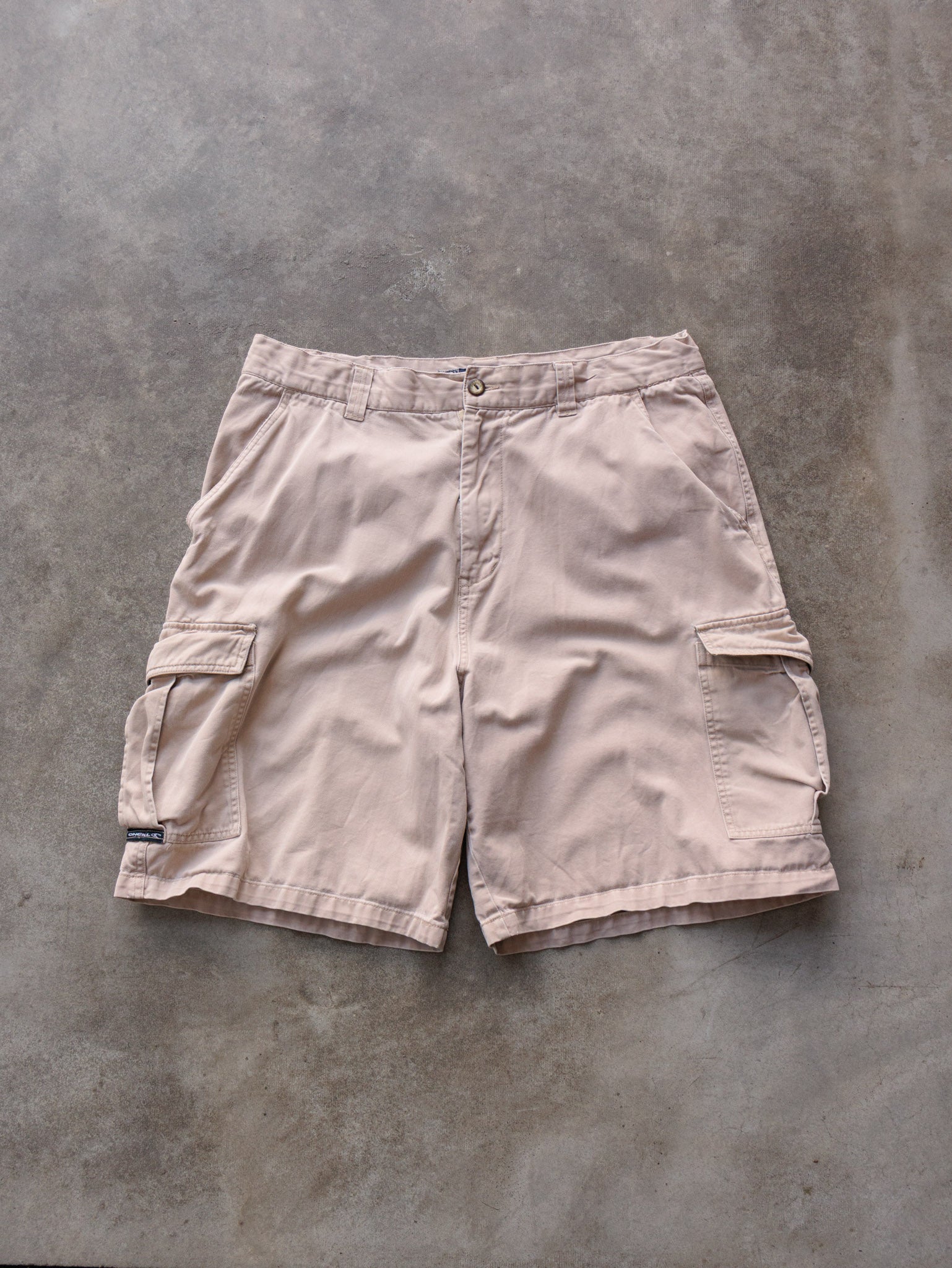 Vintage 00s Beige O'Neill Cargo Shorts (W36)