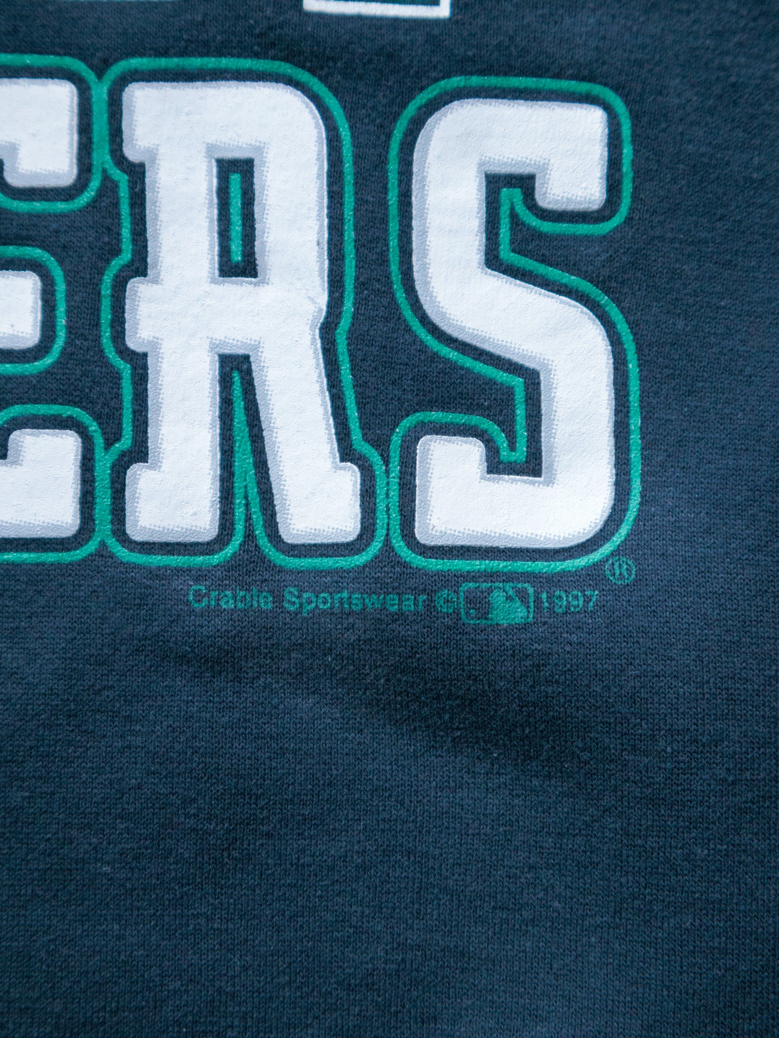 Vintage 1997 Navy Seattle Mariners Crable Sportswear Sweatshirt (XL)