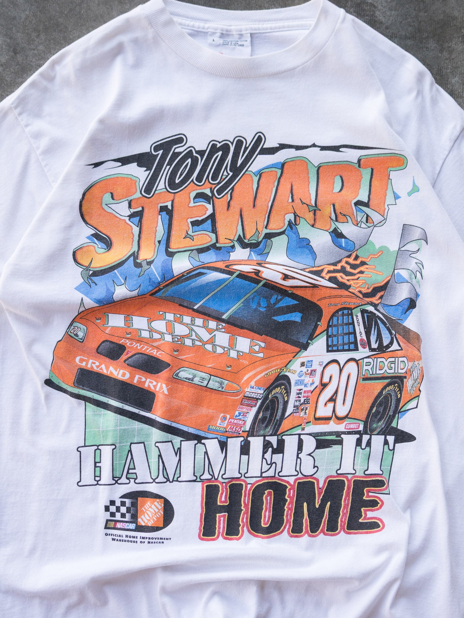 Vintage 1999 White NASCAR Tony Stewart Tee (L)