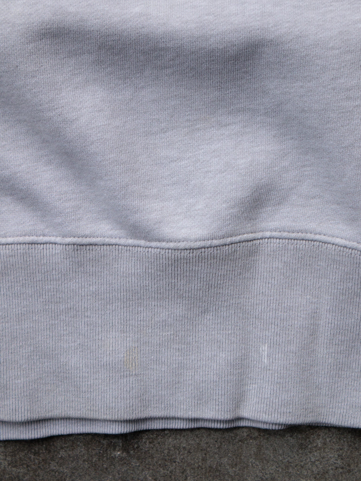 Vintage 00s Grey Tommy Hilfiger Sweatshirt (XL)