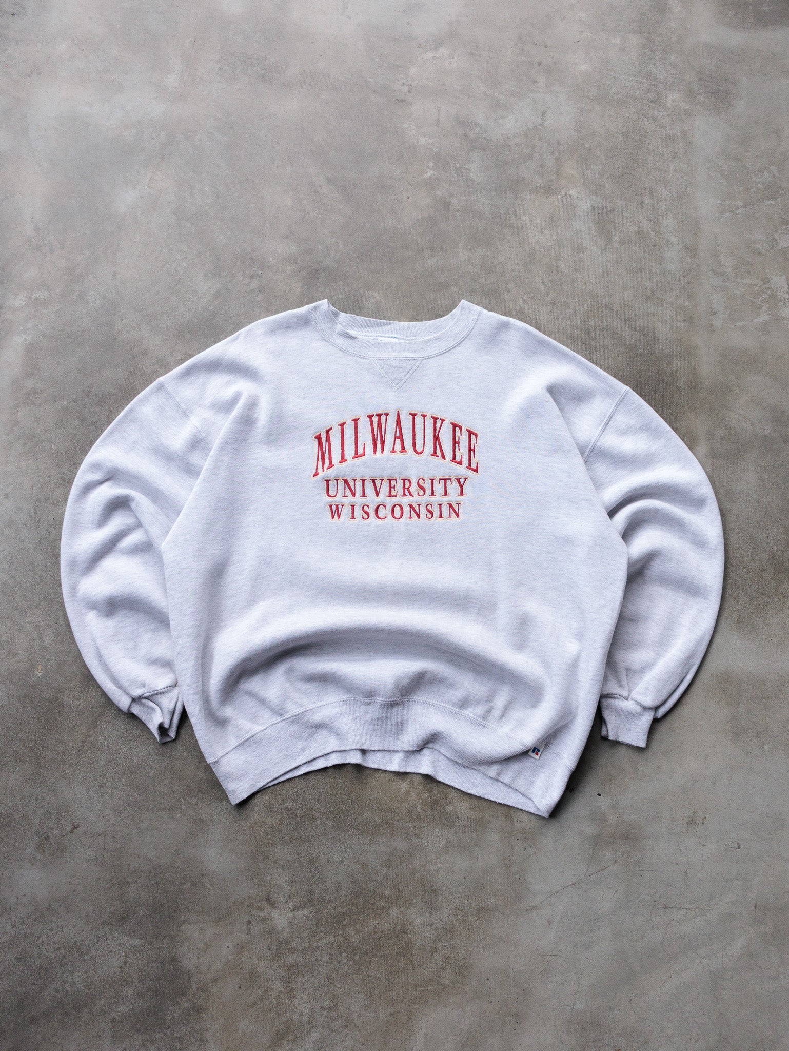 Vintage 90s Grey Milwaukee University Wisconsin Sweatshirt (2XL)